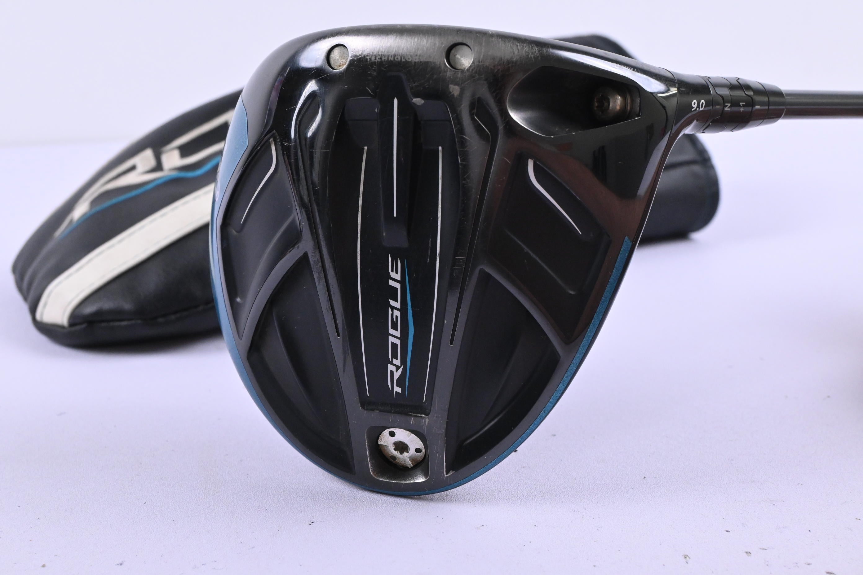 Callaway Rogue Driver / 9 Degree / Regular Flex Evenflow Riptide 50 Shaft