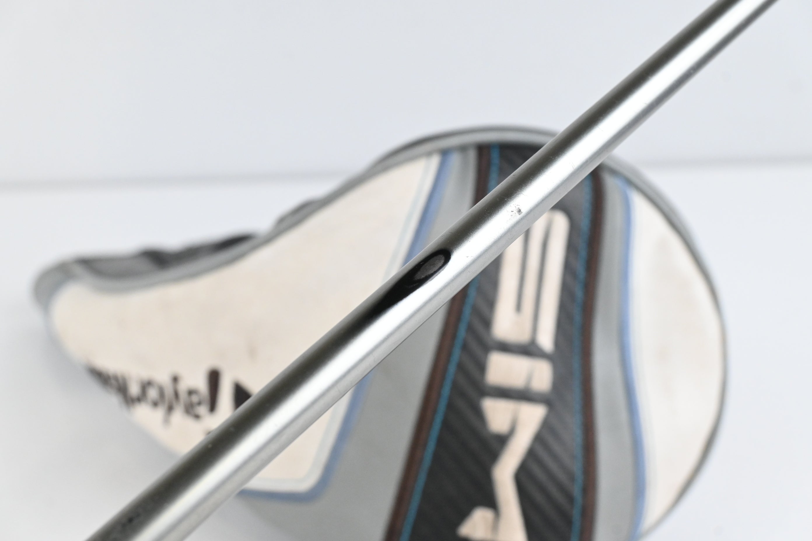Left Hand Taylormade SIM Max D Driver / 9 Degree / Senior Flex Helium 4 Shaft
