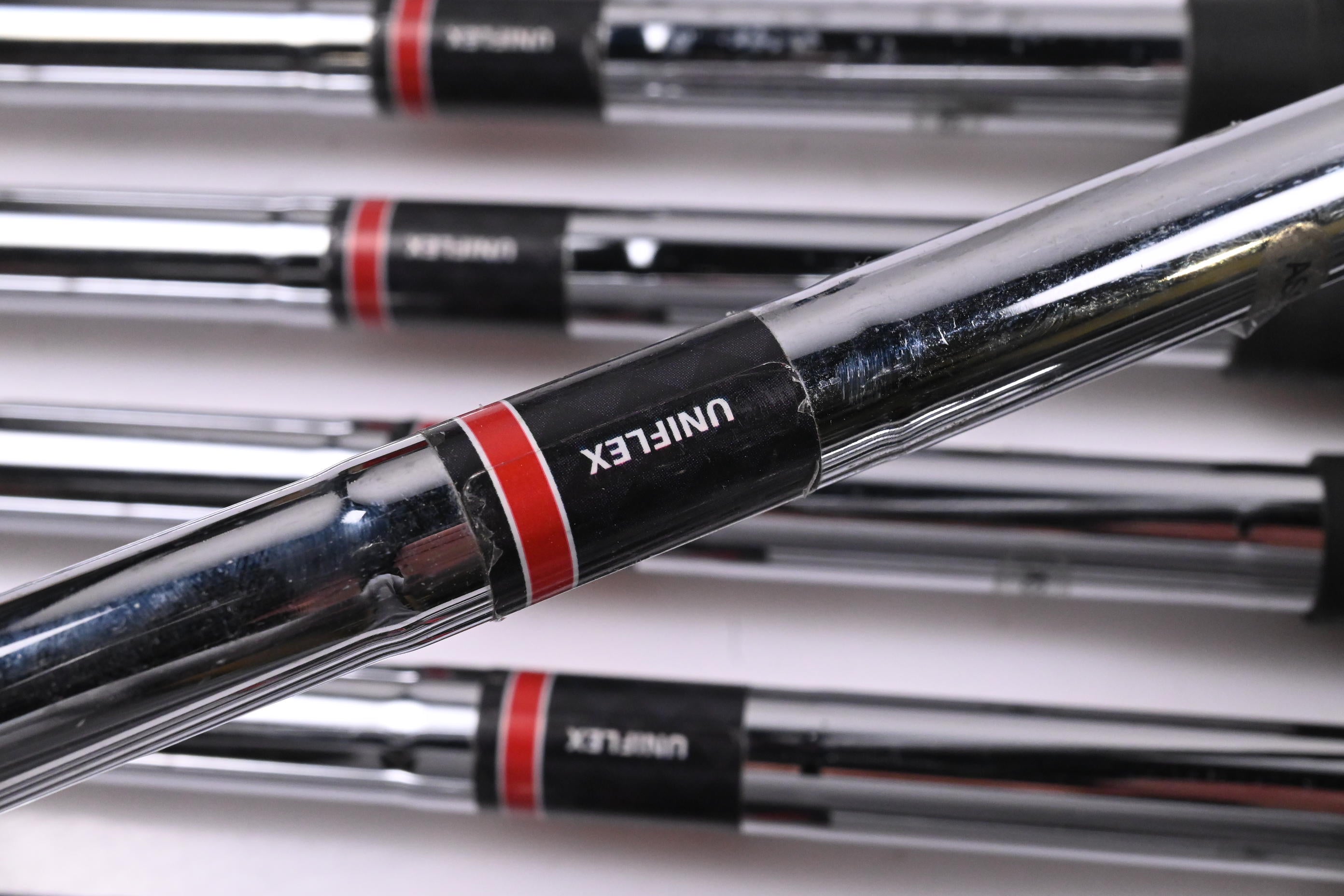 Callaway Big Bertha 2008 Irons / 3-PW+SW / UniFlex Callaway Shafts