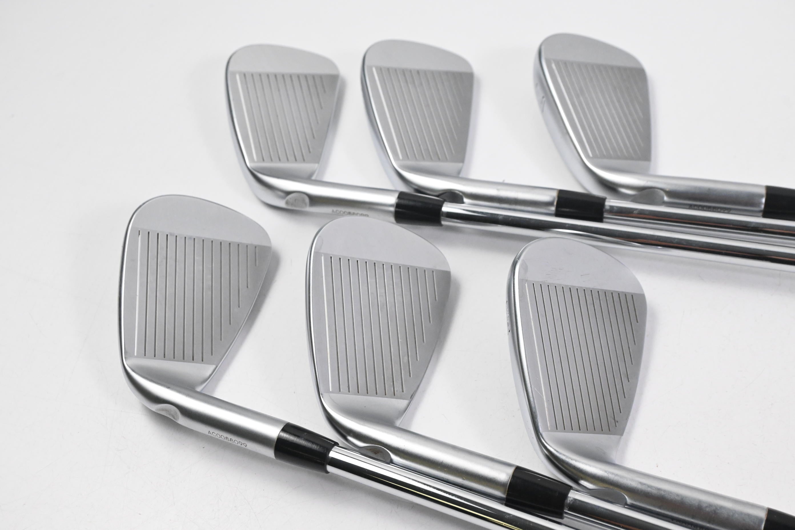 Ping i210 Irons / 5-PW / Blue Dot / Regular Flex Dynamic Gold Mid 100 R300