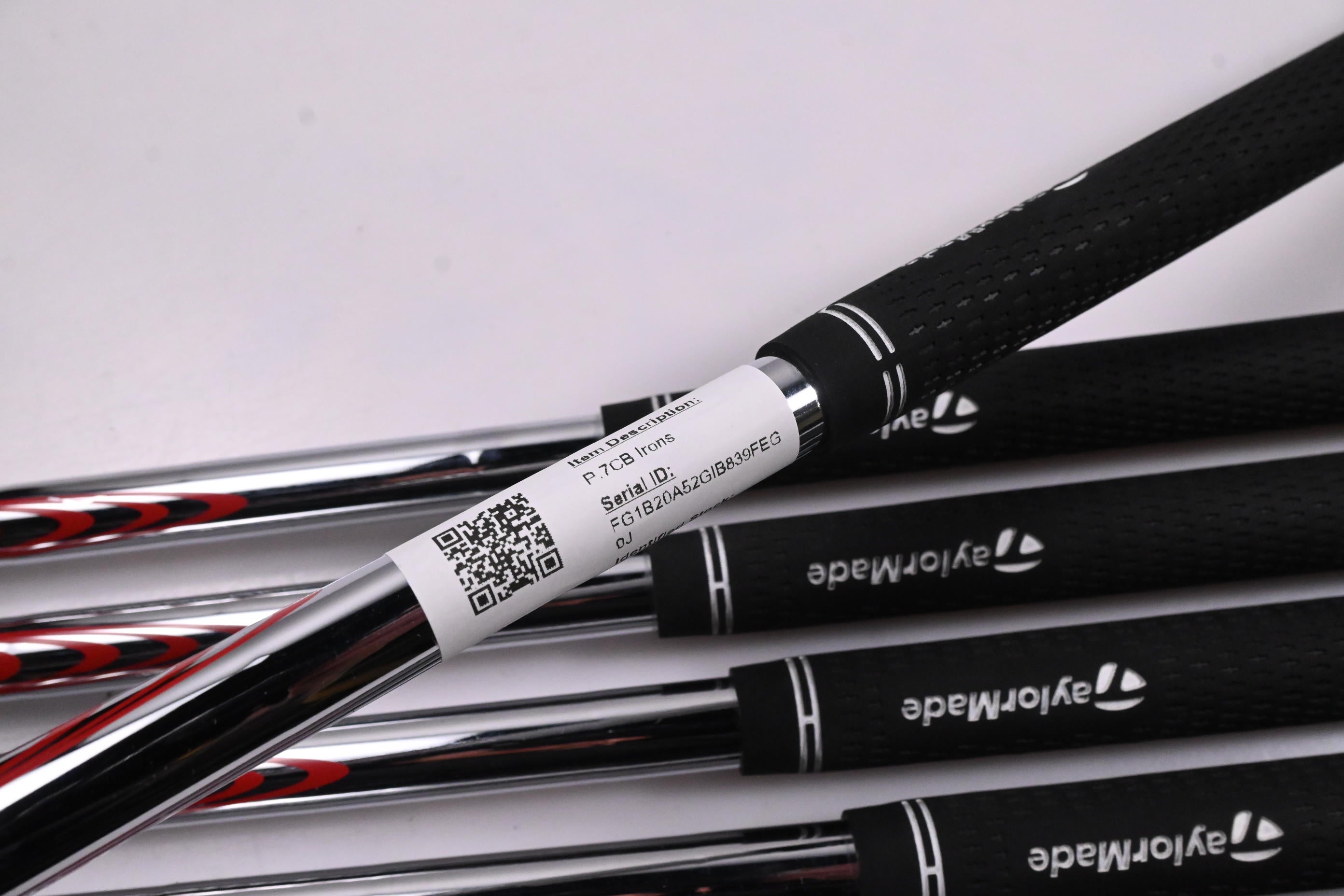 Taylormade P.7CB Irons / 4-PW / X-Flex N.S.Pro Modus³ Tour 105 Shafts