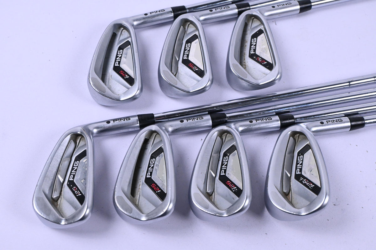 Ping i25 Irons / 4-PW / Black Dot / Regular Flex Ping CFS Shafts