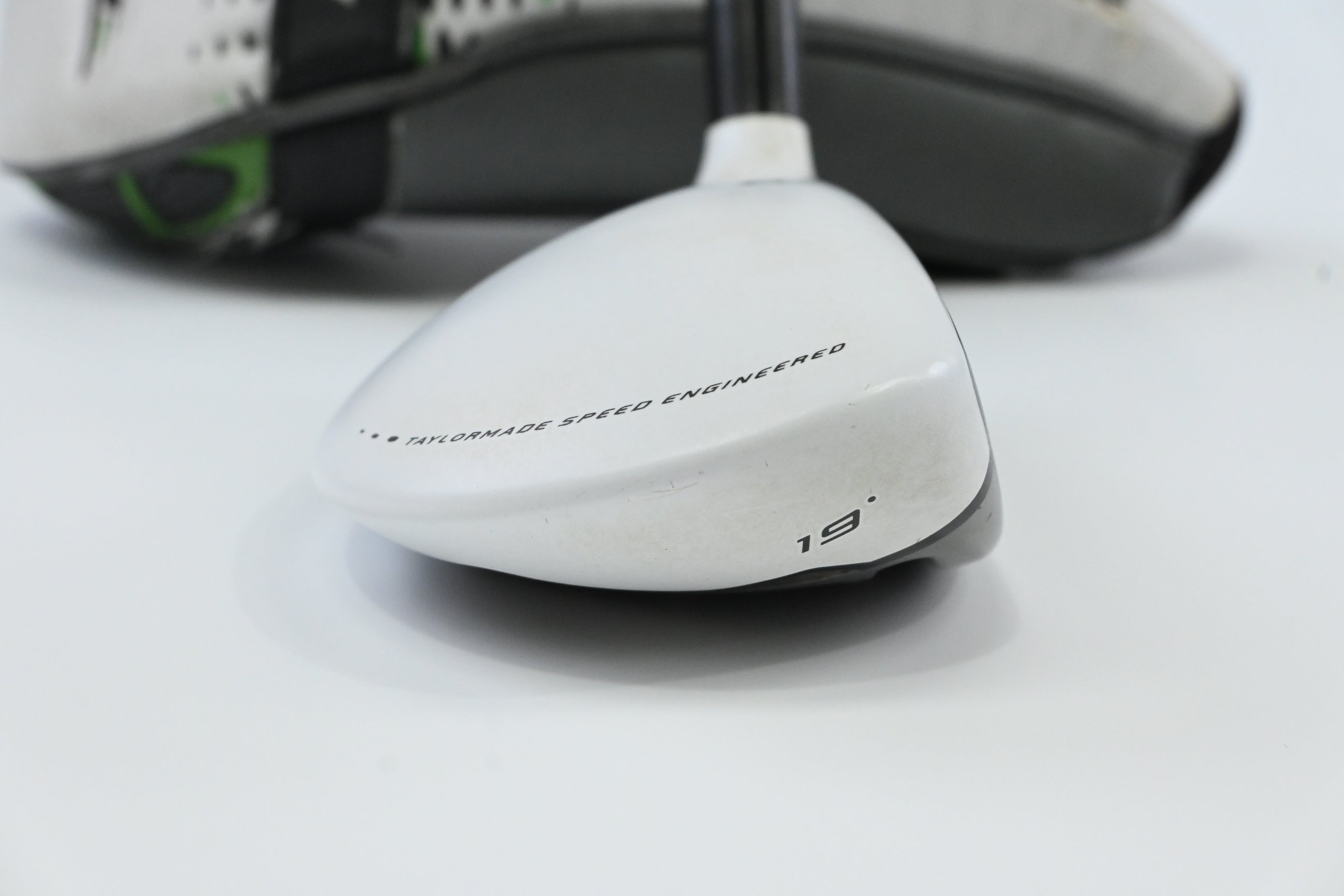 Taylormade RBZ #3 Hybrid / 19 Degree / Regular Flex Taylormade RBZ 65 Shaft
