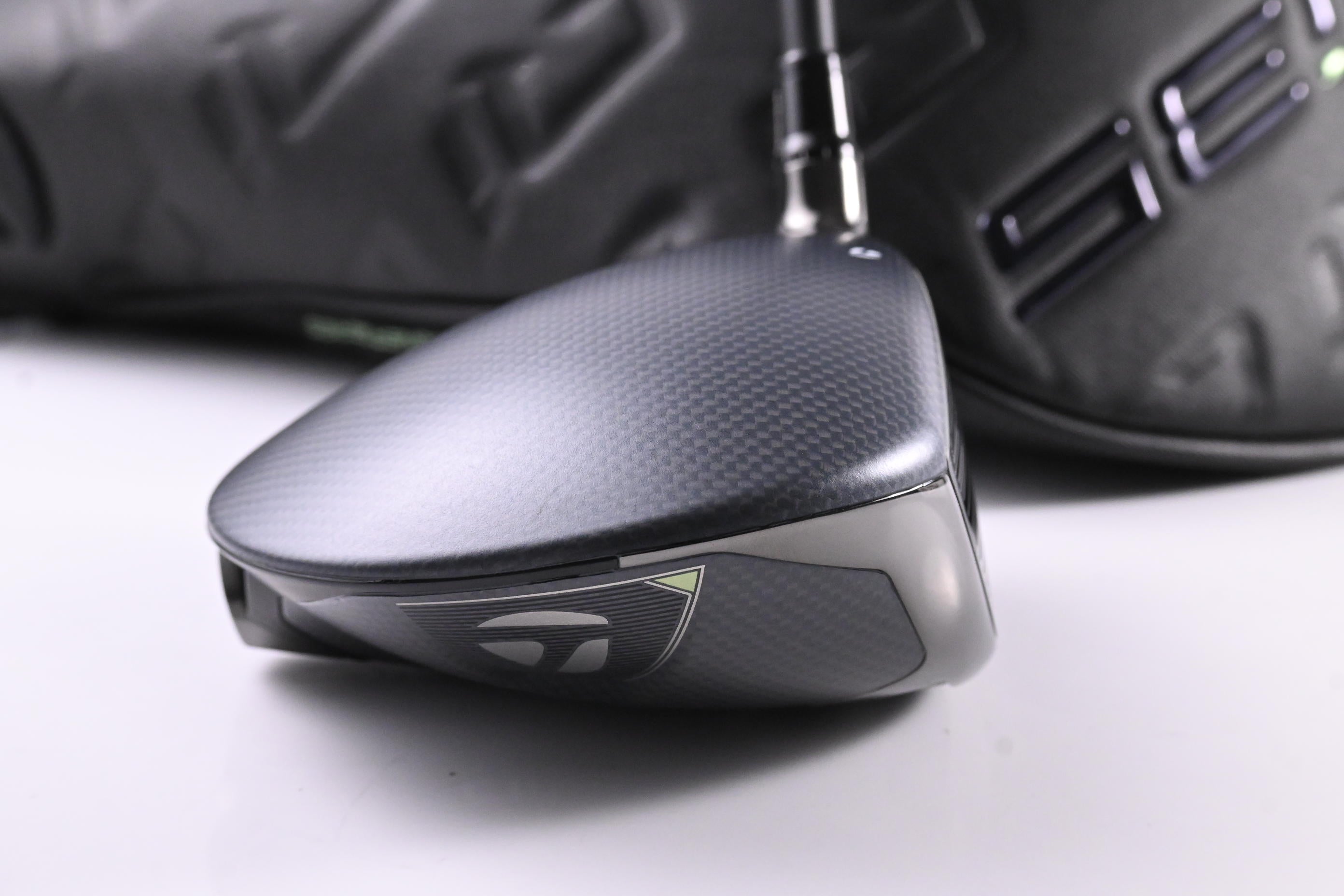 Taylormade Qi35 LS Driver / 9 Degree / Regular Flex Ventus Blue 5 Shaft