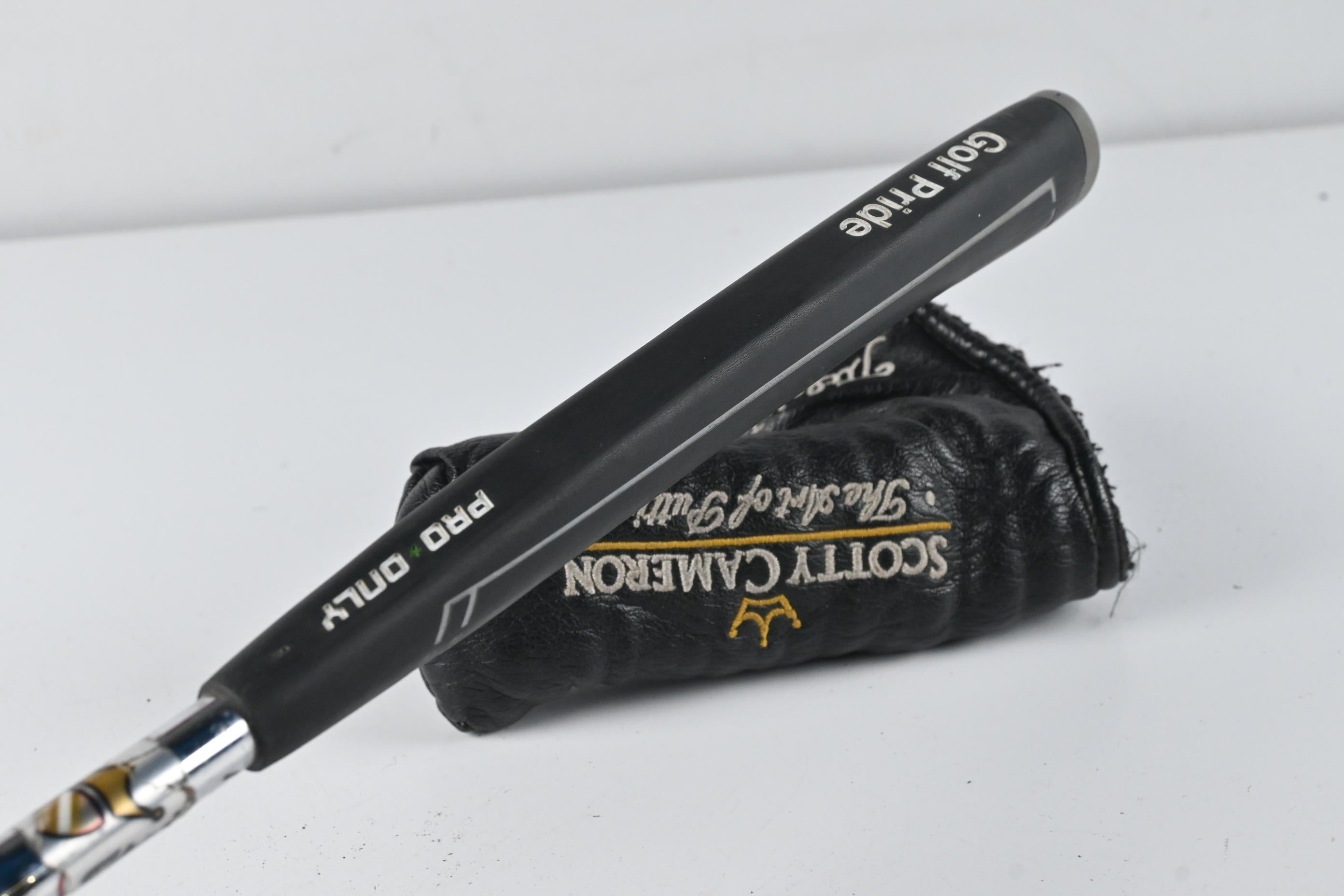 Scotty Cameron Oil Can Classics Newport Two Putter / 33 Inch