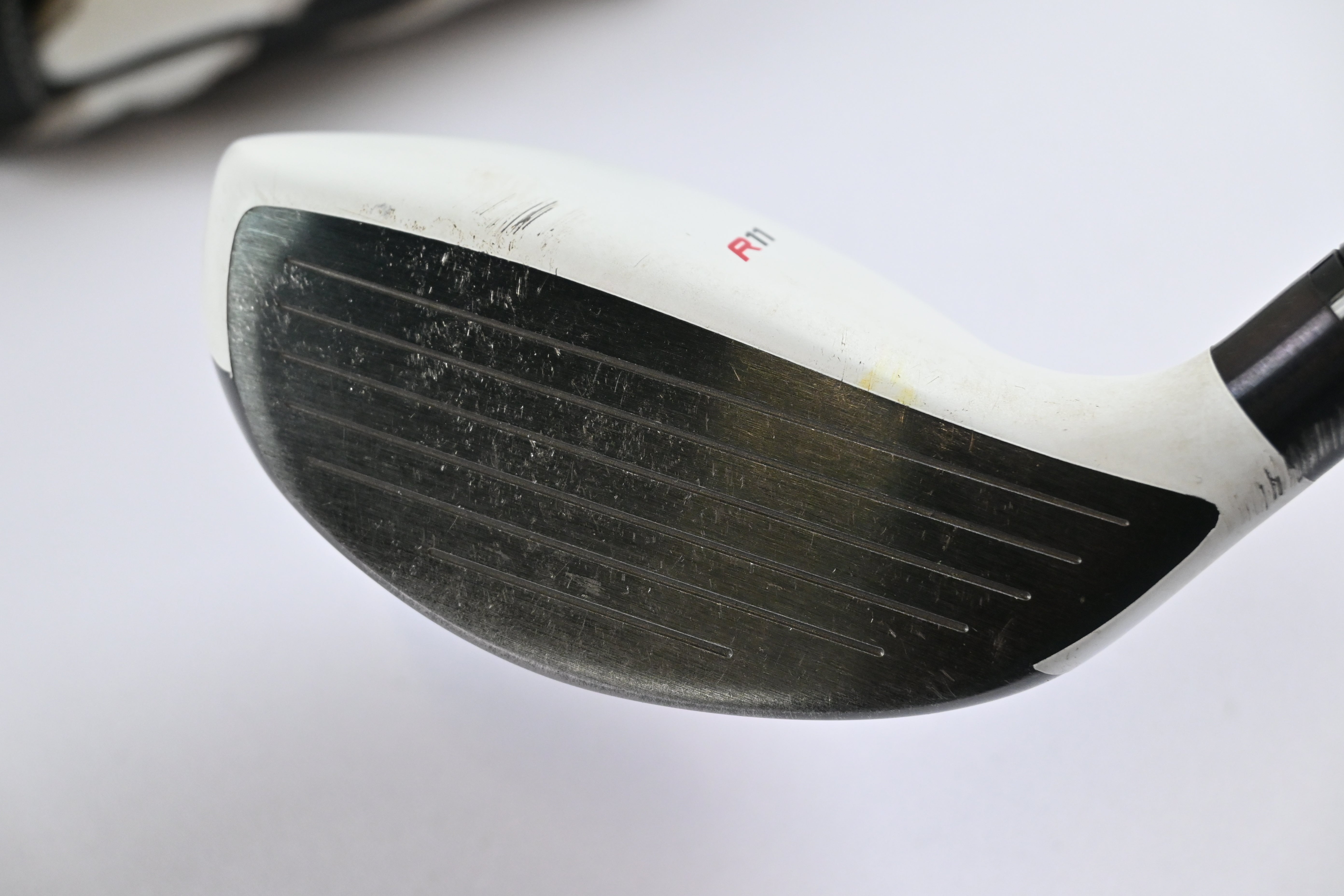 Taylormade R11S #5 Wood / 19 Degree / Regular Flex Aldila RIP Phenom 70