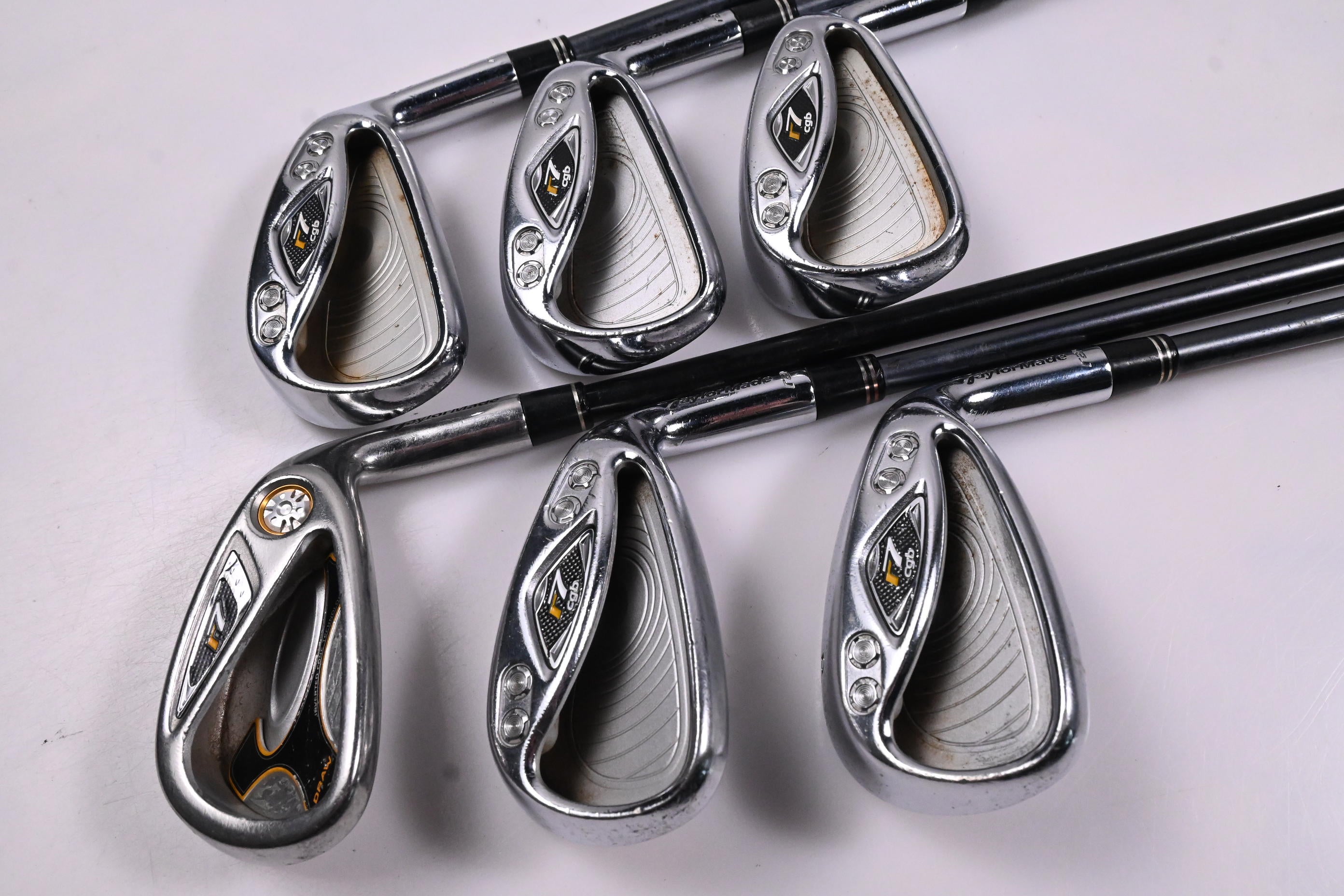 Taylormade R7 CGB Irons / 5-PW / Regular Flex Taylormade 55 Shafts
