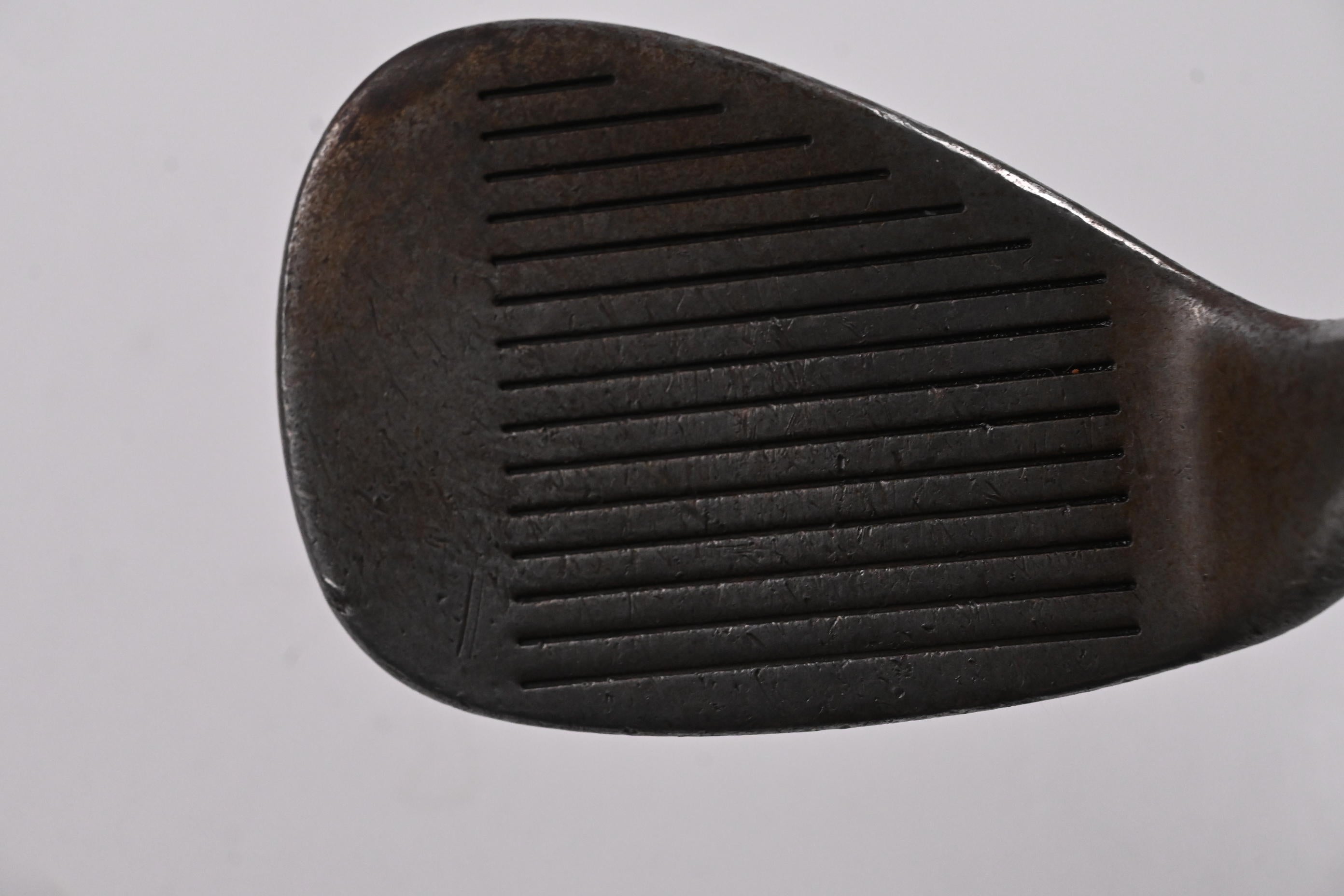 Cleveland 588 DSG Sand Wedge / 56 Degree / Wedge Flex Steel Shaft