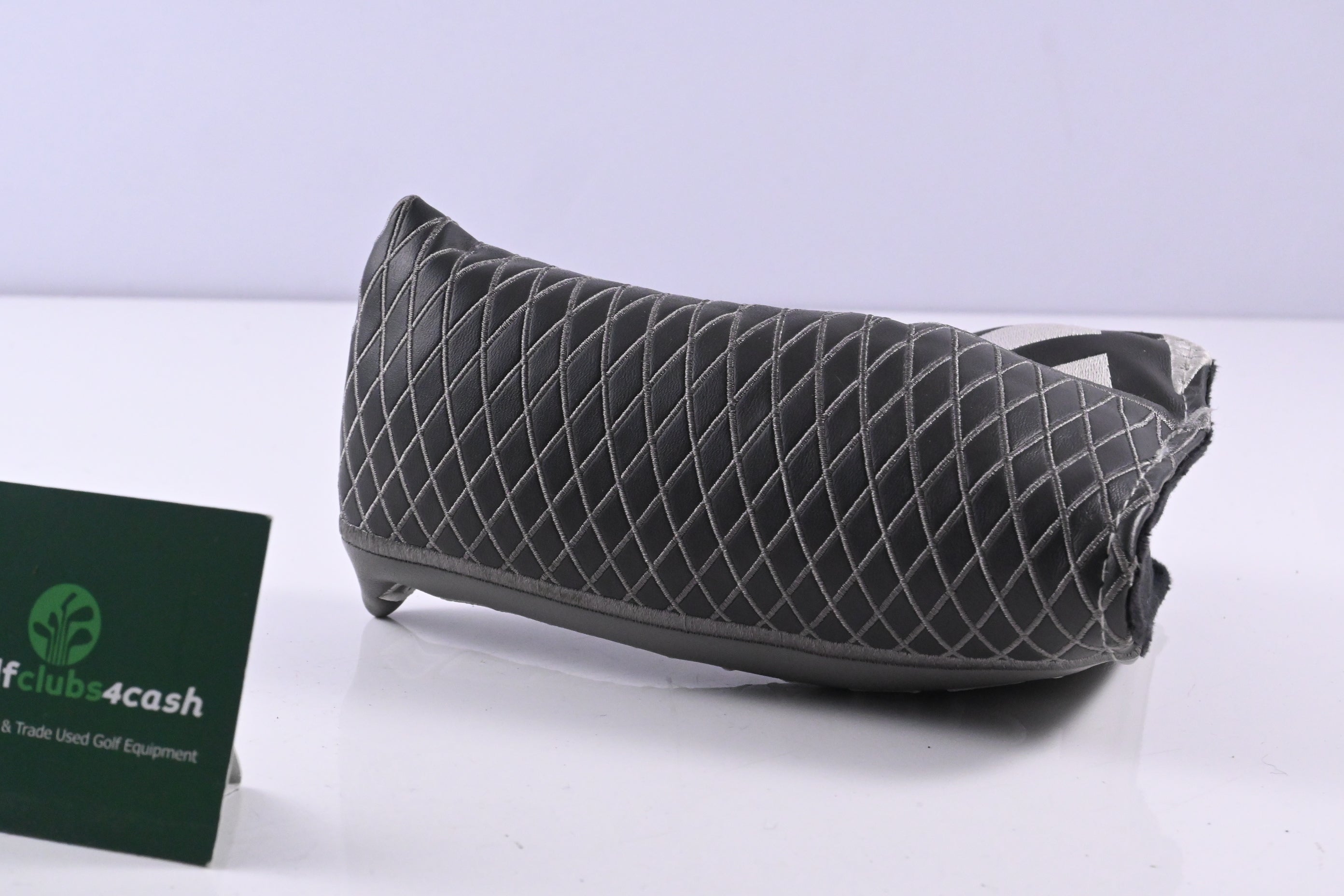 Bettinardi BB-46 2022 Series Putter / 34 Inch