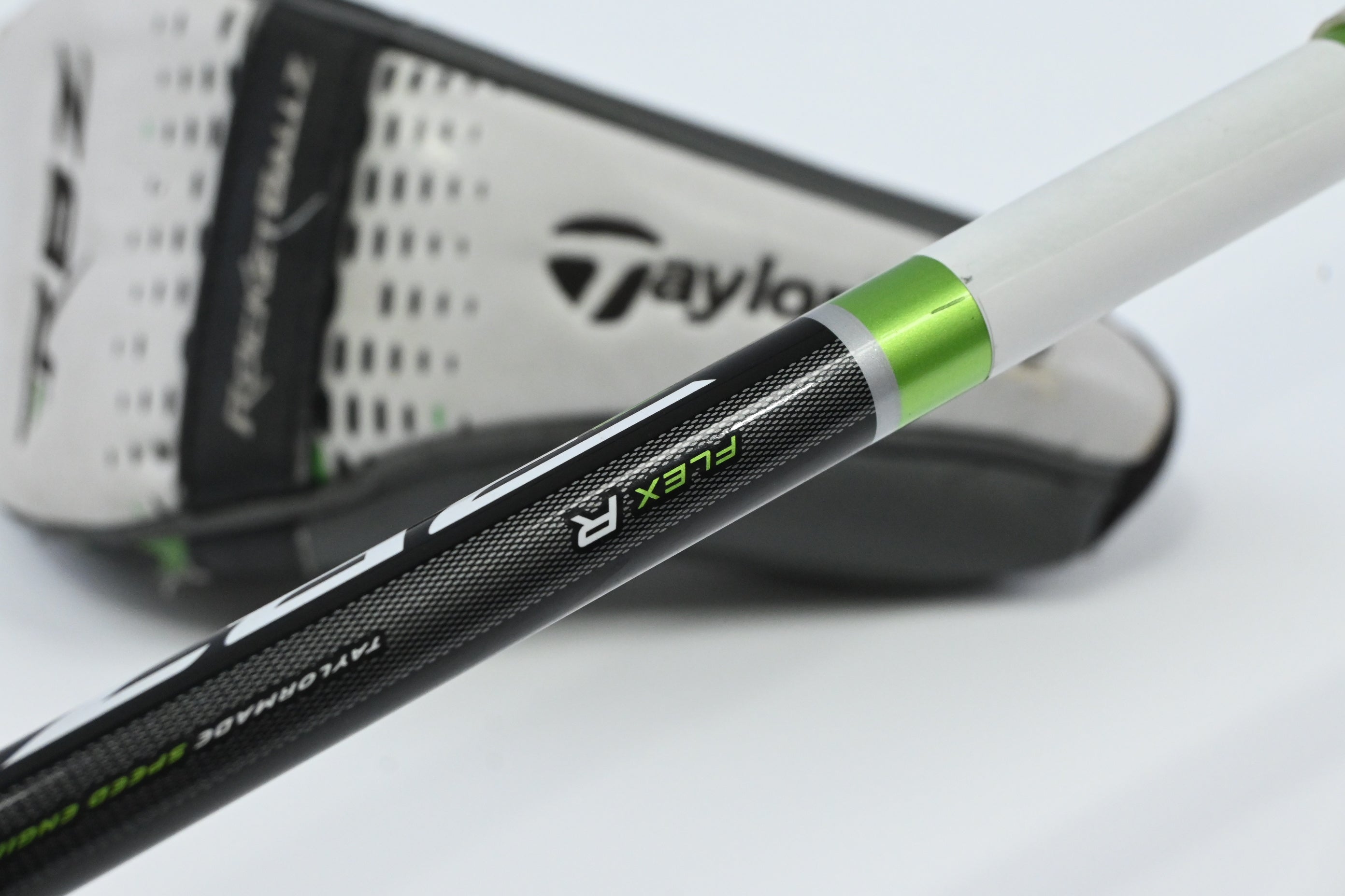 Taylormade RBZ #3 Hybrid / 19 Degree / Regular Flex Taylormade RBZ 65 Shaft