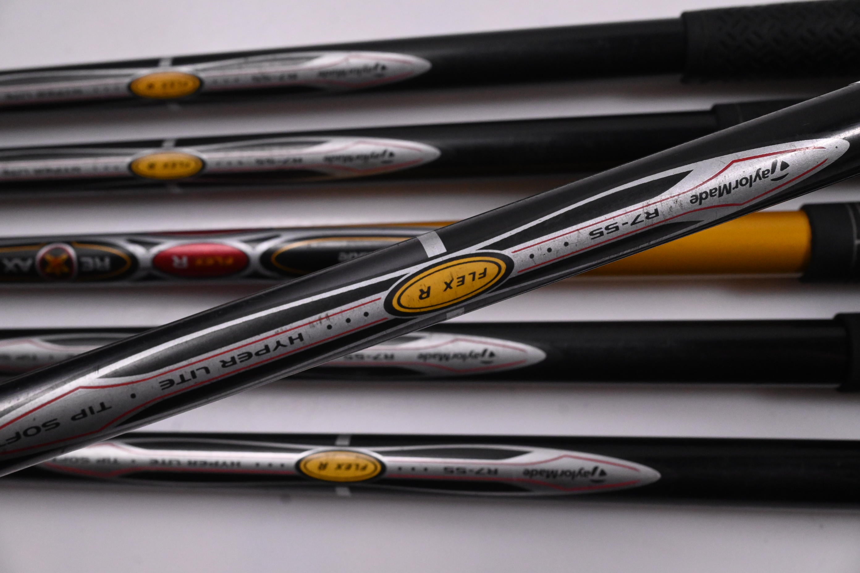 Taylormade R7 CGB Irons / 5-PW / Regular Flex Taylormade 55 Shafts