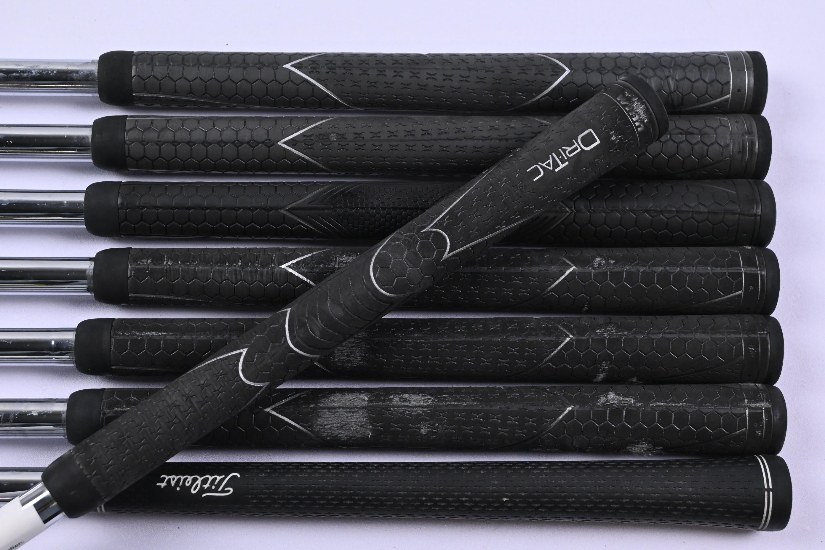 Titleist 714 AP1 Irons / 4-PW+GW / Stiff Flex True Temper XP 95 S300