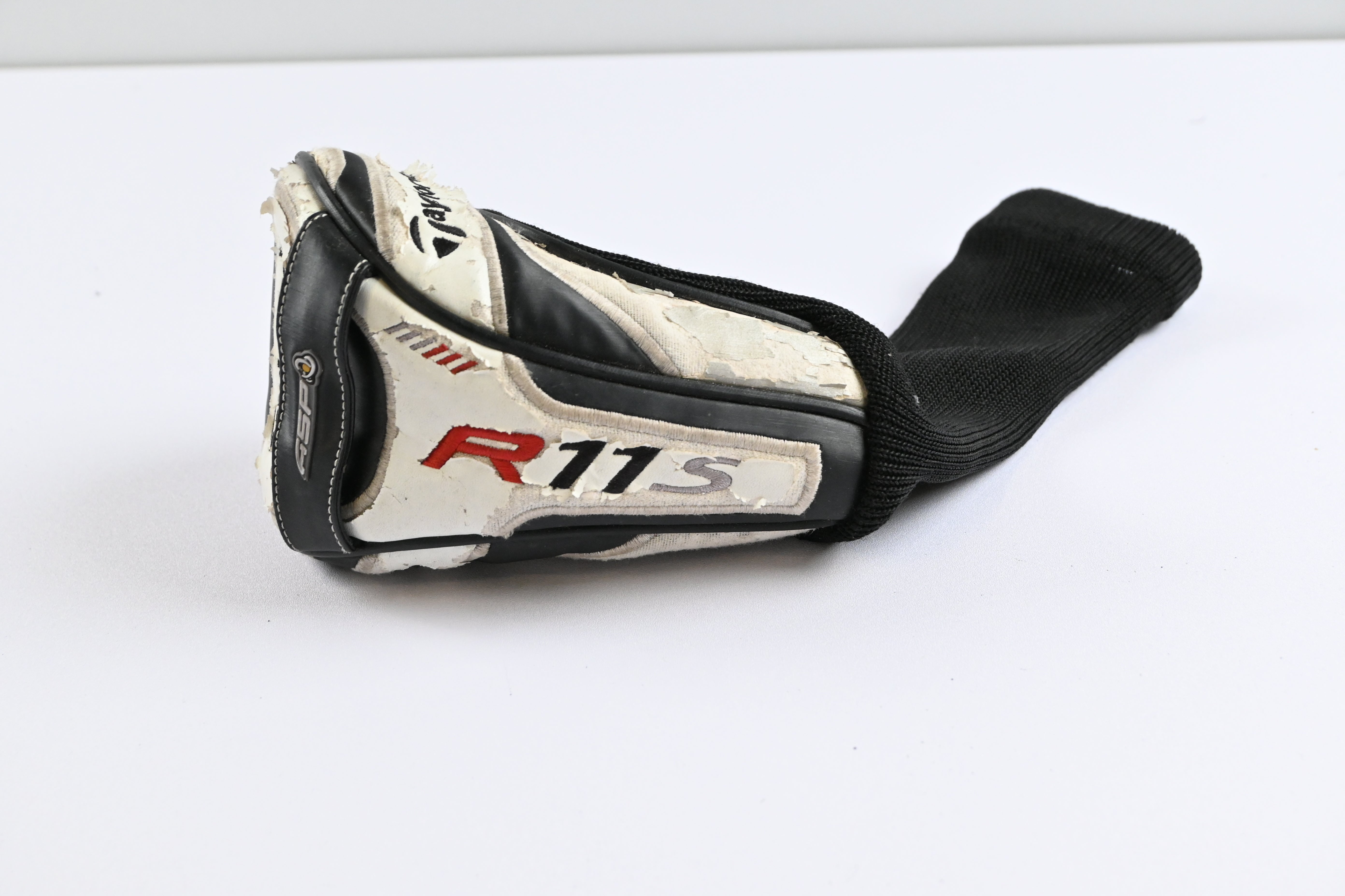 Taylormade R11S #5 Wood / 19 Degree / Regular Flex Aldila RIP Phenom 70