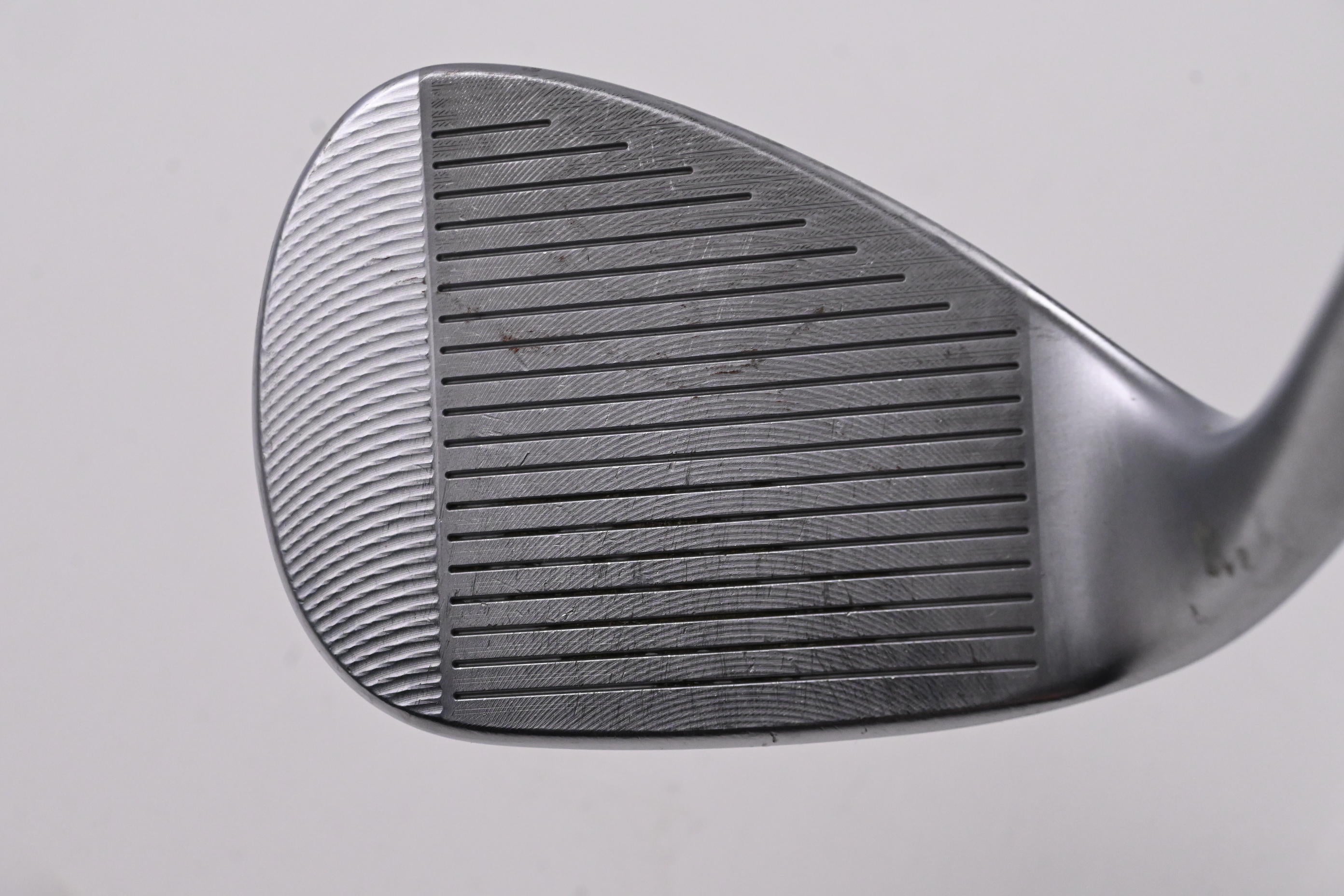 Cleveland CBX 4 Zipcore Gap Wedge / 52 Degree / Wedge Flex UST Mamiya Recoil 80