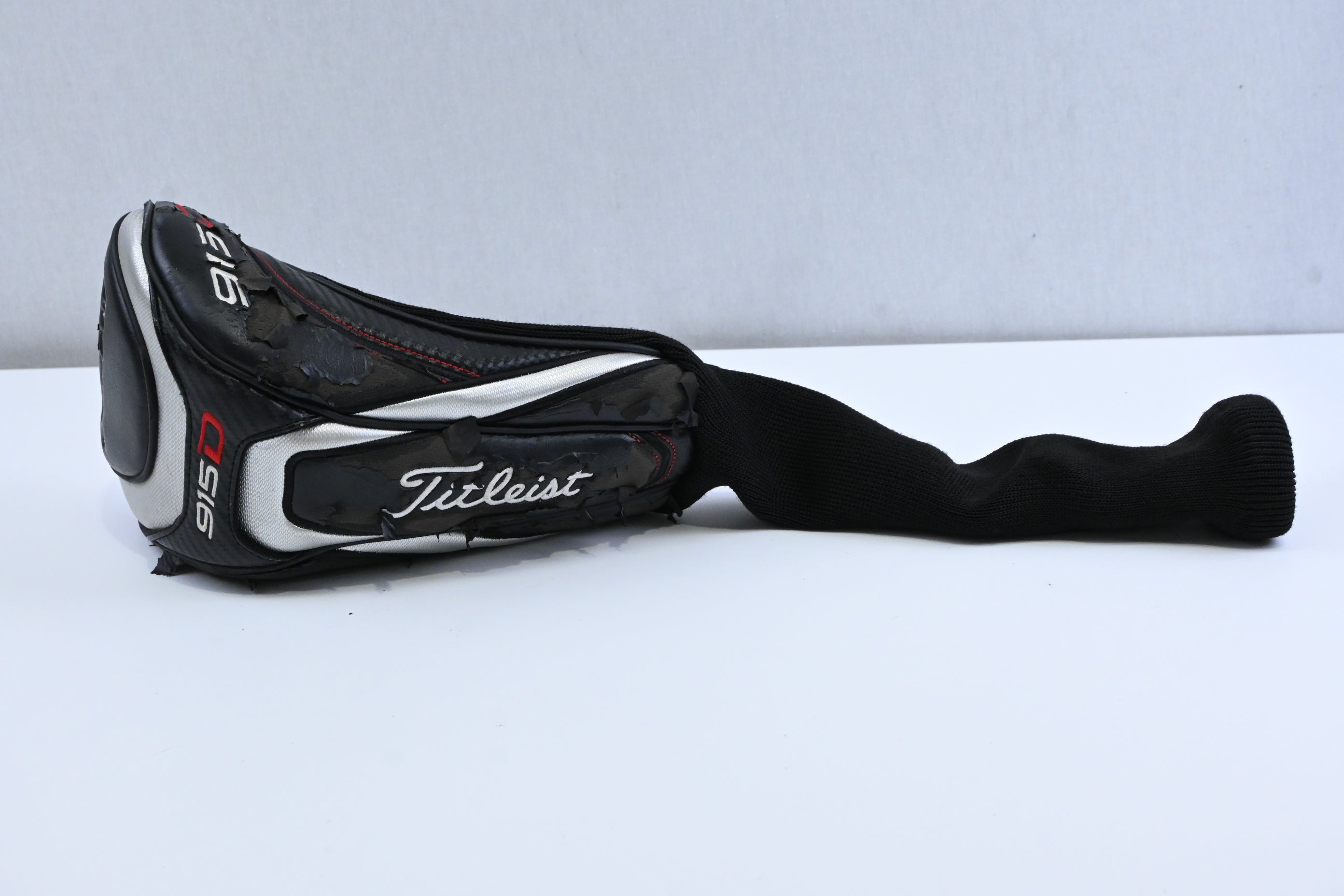 Titleist 915 D2 Driver / 9.5 Degree / Regular Flex Diamana S+ 60 Shaft