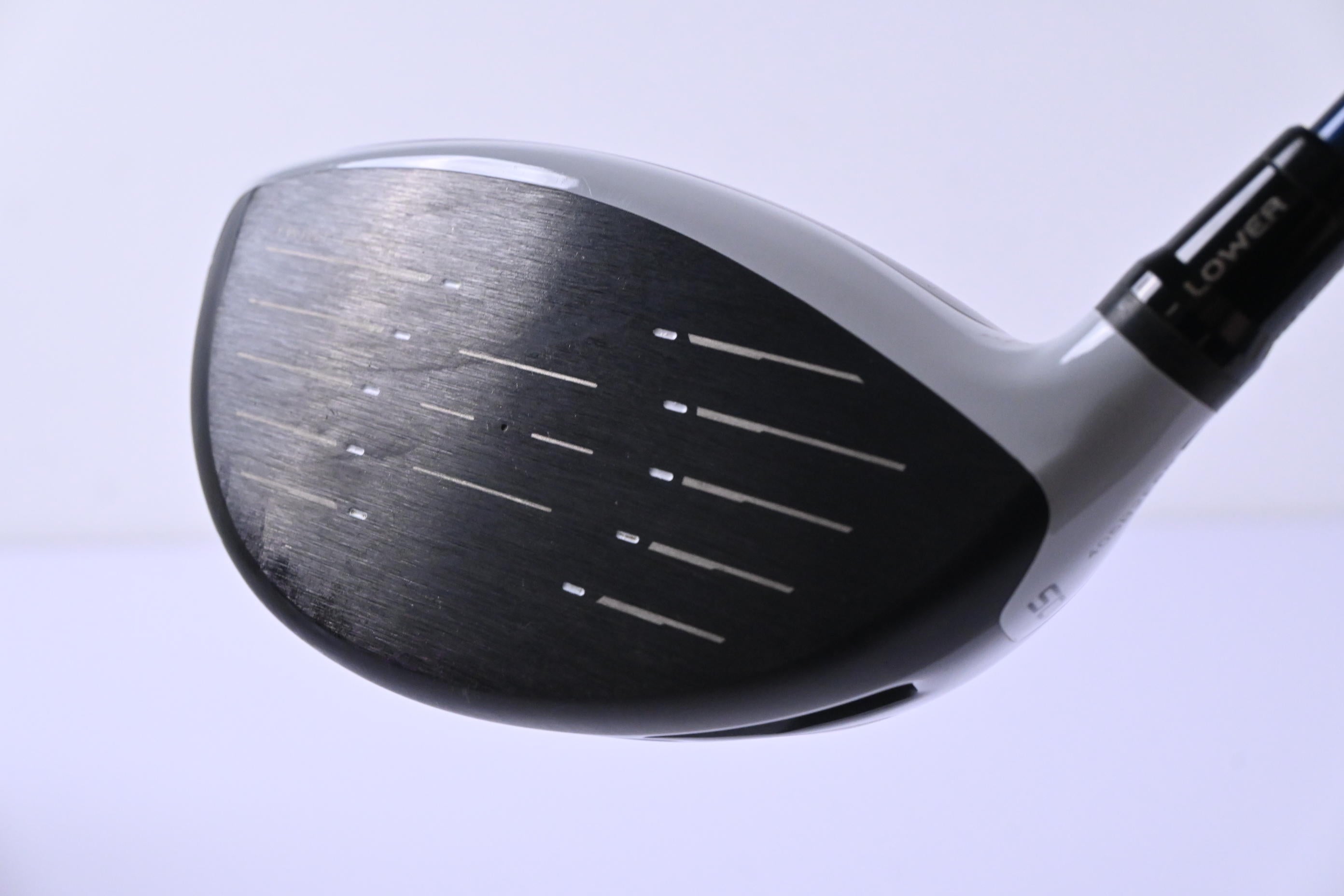 Taylormade SIM2 Max Driver / 10.5 Degree / Regular Flex Fujikura Ventus Blue 5 Shaft