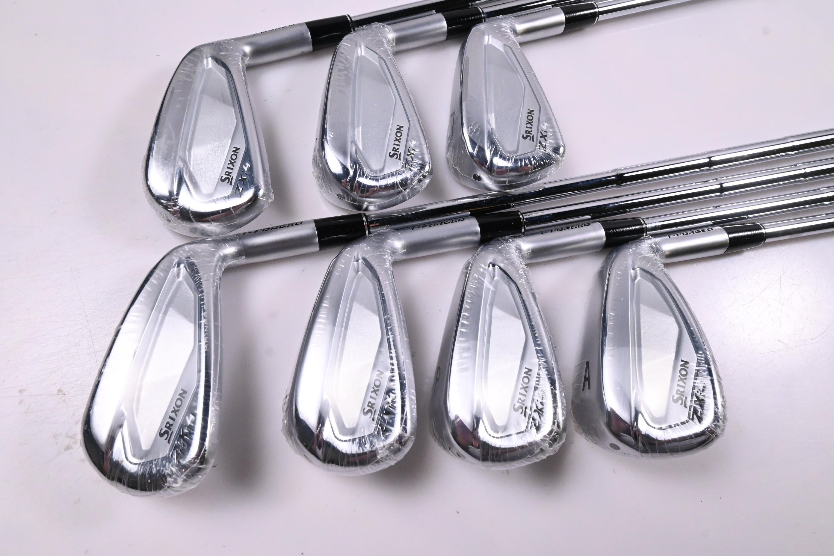 Srixon ZXI4 Irons / 5-PW+GW / Stiff Flex Dynamic Gold Mid 115 S300 Shafts