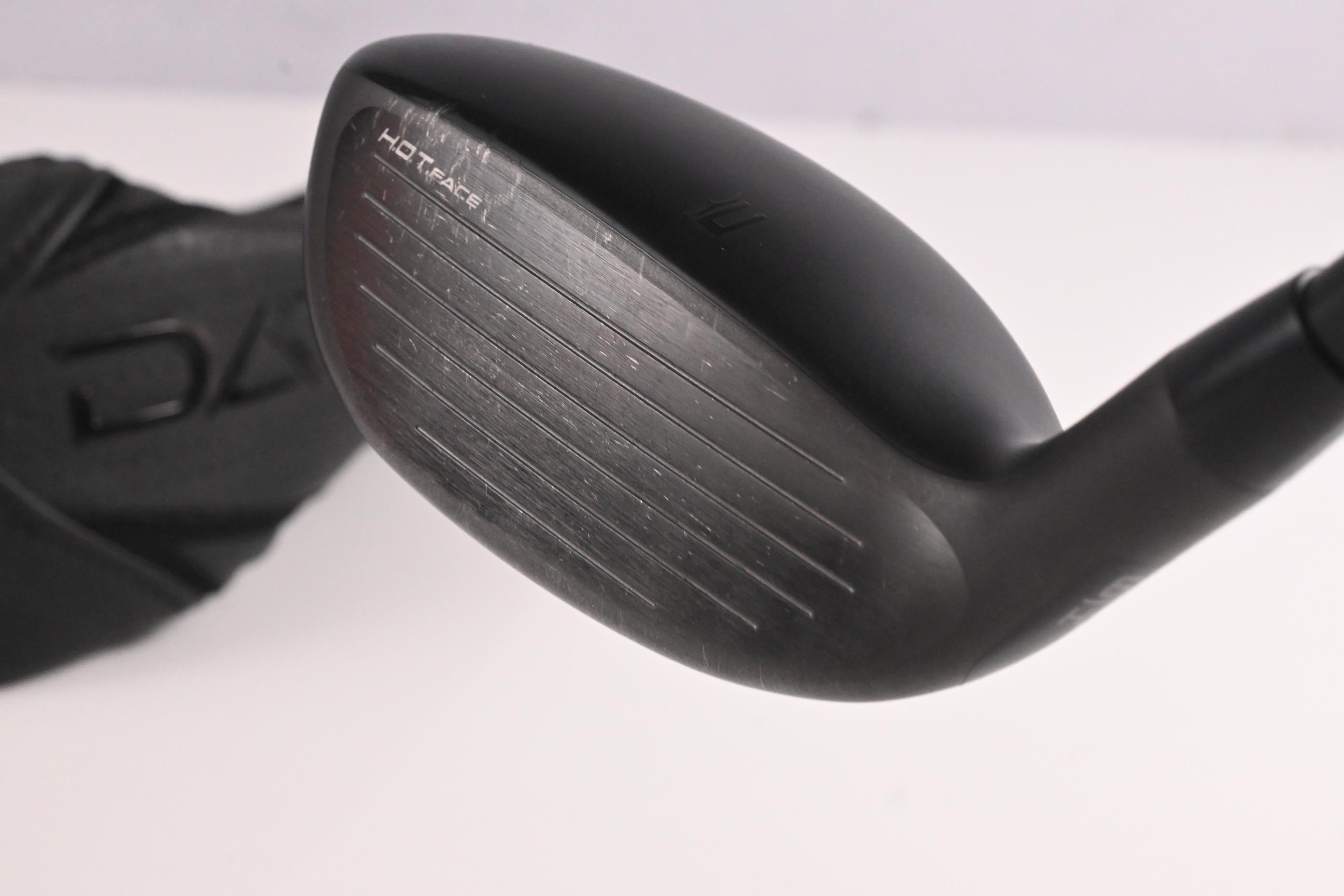 Cobra Darkspeed #3 Hybrid / 19 Degree / Stiff Flex KBS PGI 85 Shaft