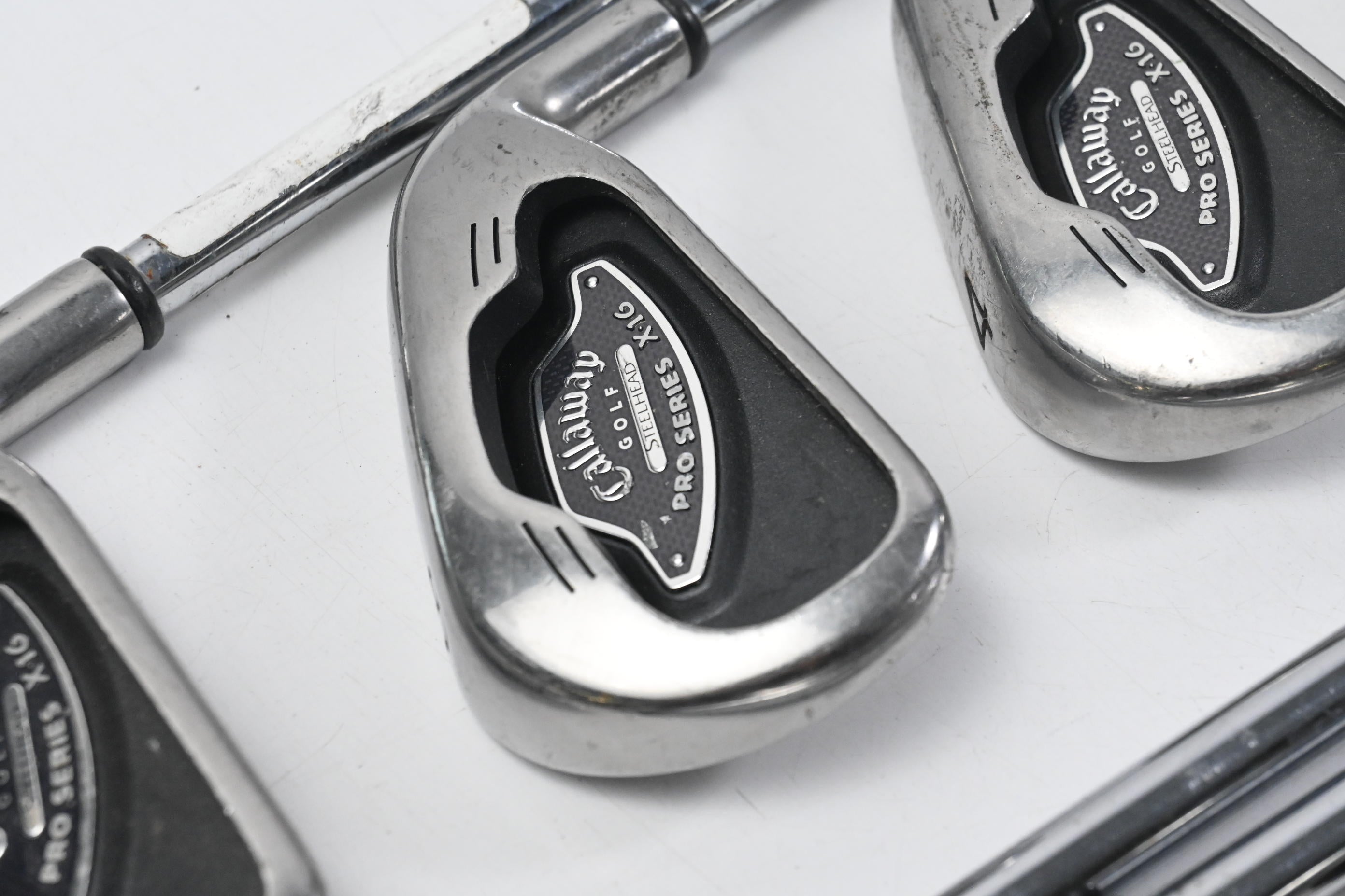 Callaway X-16 Pro Series Irons / 2-PW / Regular Flex Dynamic Gold R300 Shafts