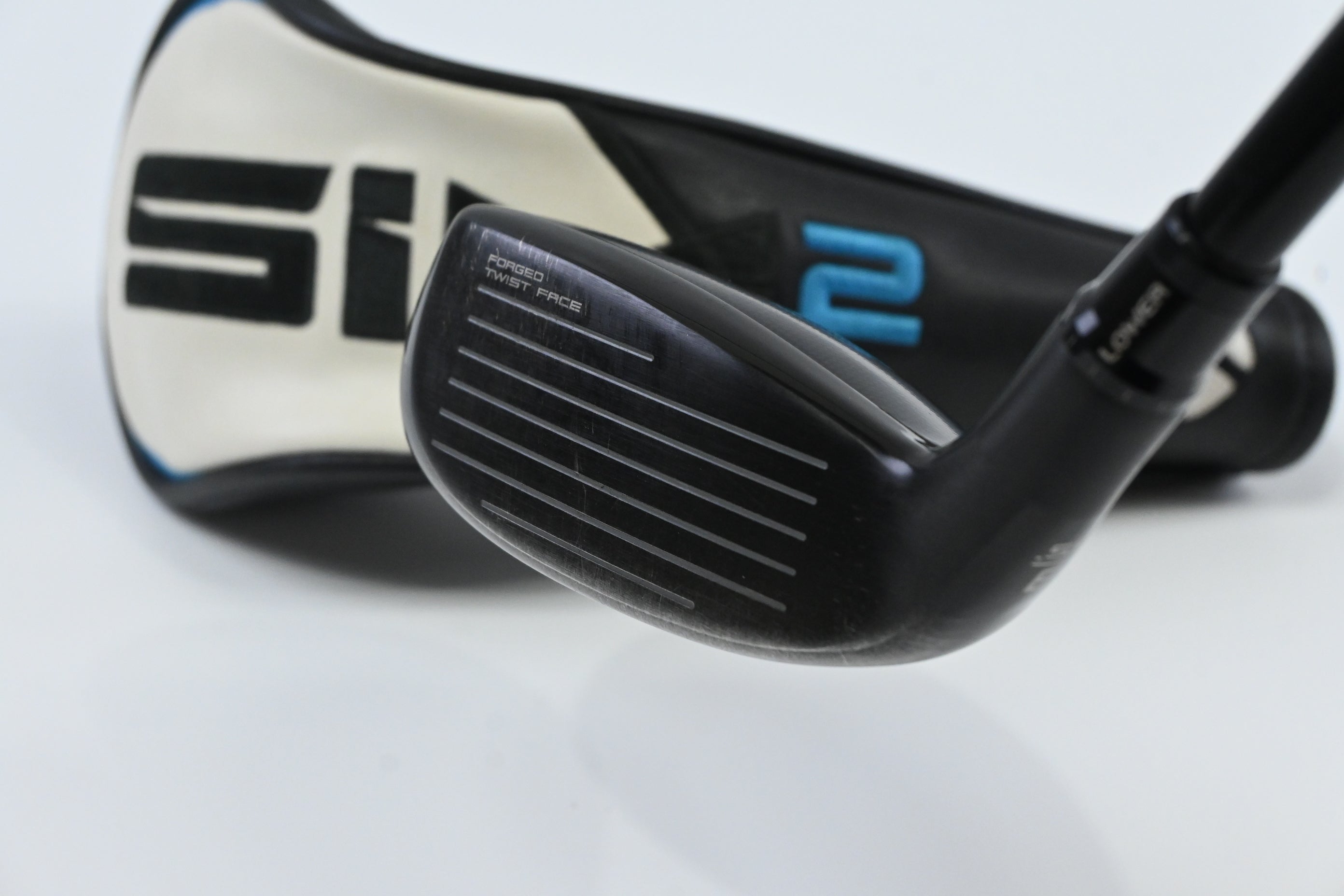 Taylormade SIM2 #3 Hybrid / 19.5 Degree / Regular Flex Tensei AV Raw Blue 75