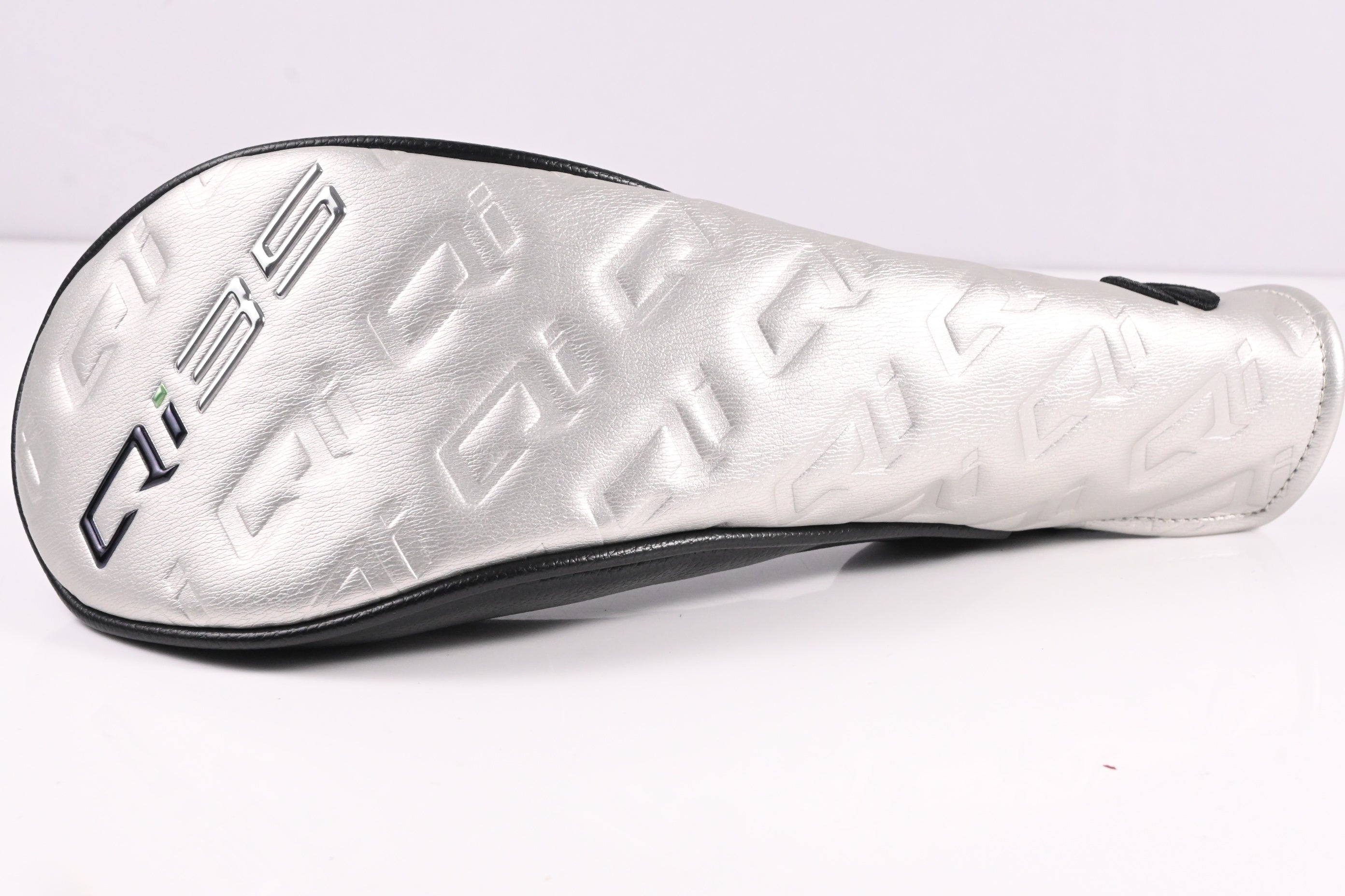 Taylormade Qi35 #5 Wood / 18 Degree / Regular Flex Fujikura Ventus Blue 5 Shaft