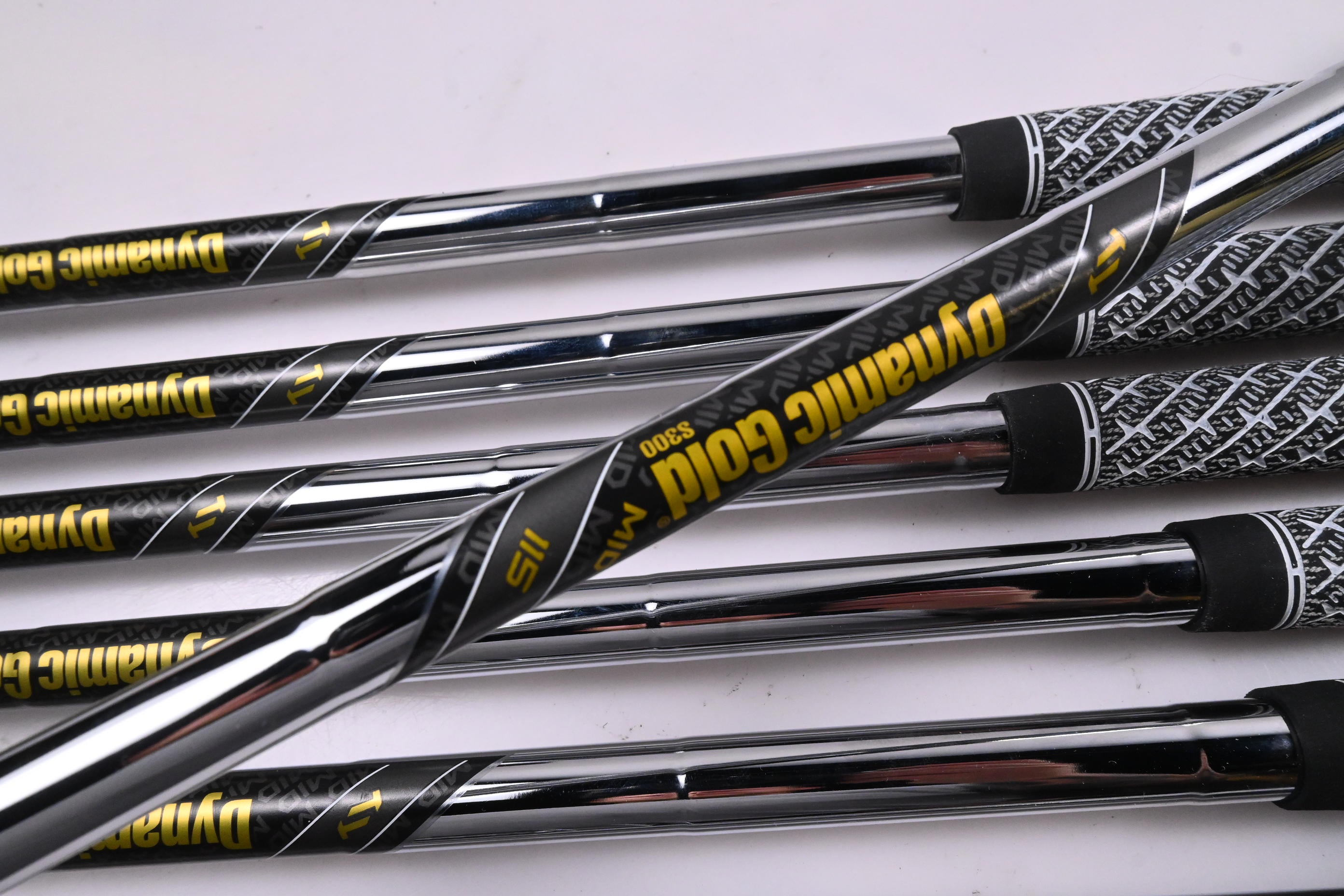 Srixon ZXI4 Irons / 5-PW+GW / Stiff Flex Dynamic Gold Mid 115 S300 Shafts