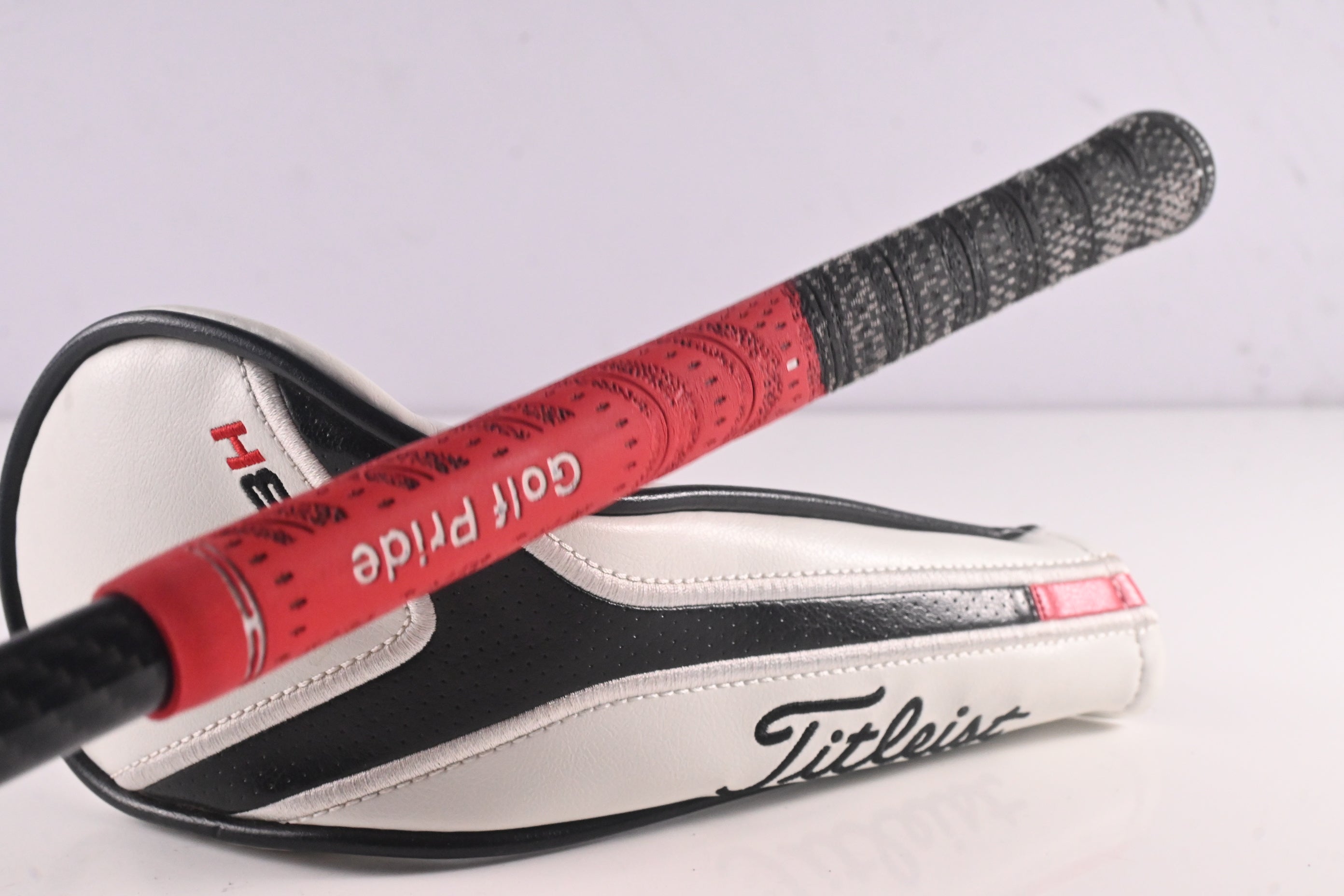 Titleist 818 H1 #3 Hybrid / 21 Degree / Regular Flex Tensei CK Red 60 Shaft