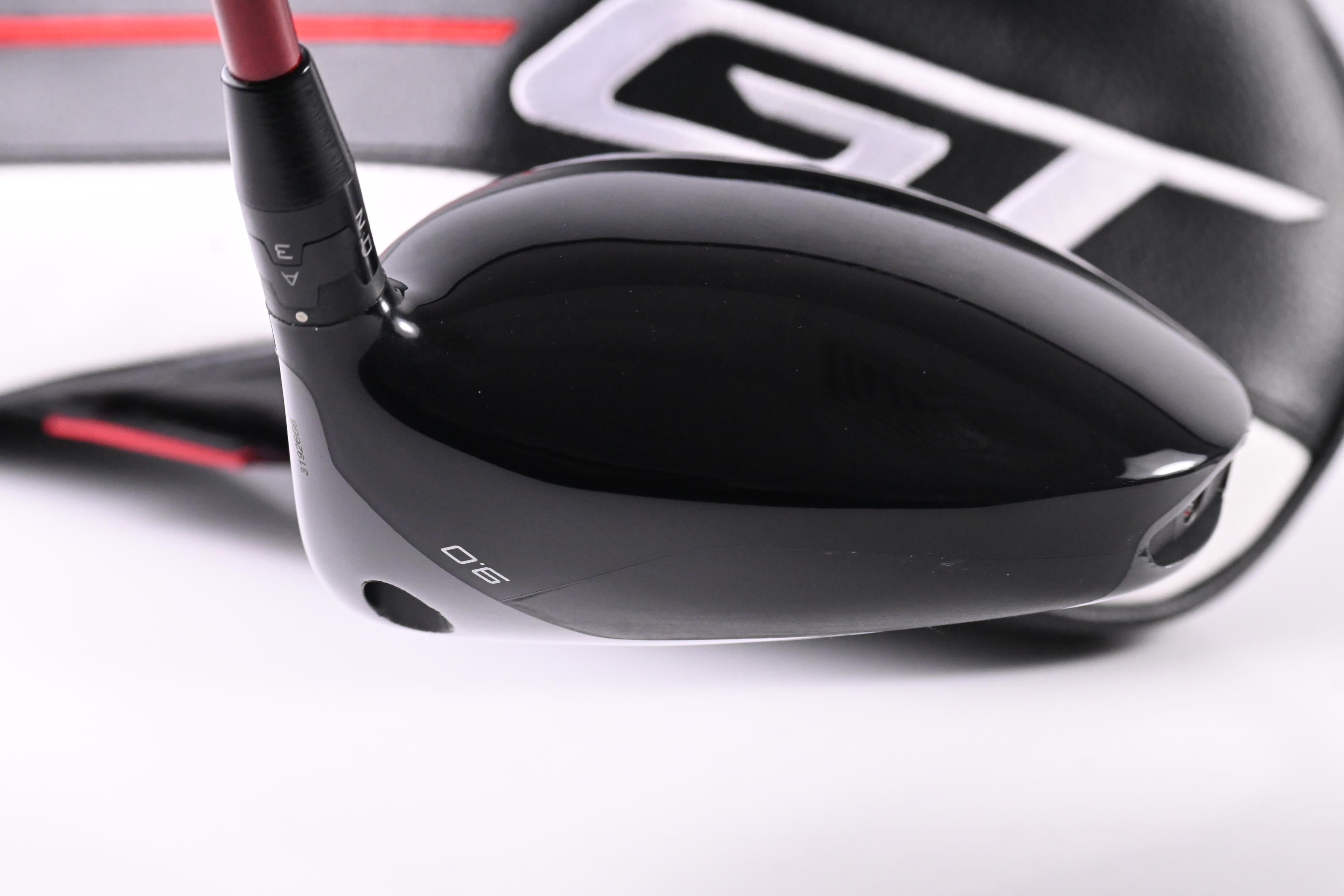 Titleist GT2 Driver / 9 Degree / Regular Flex Project X Denali Red 50 Shaft