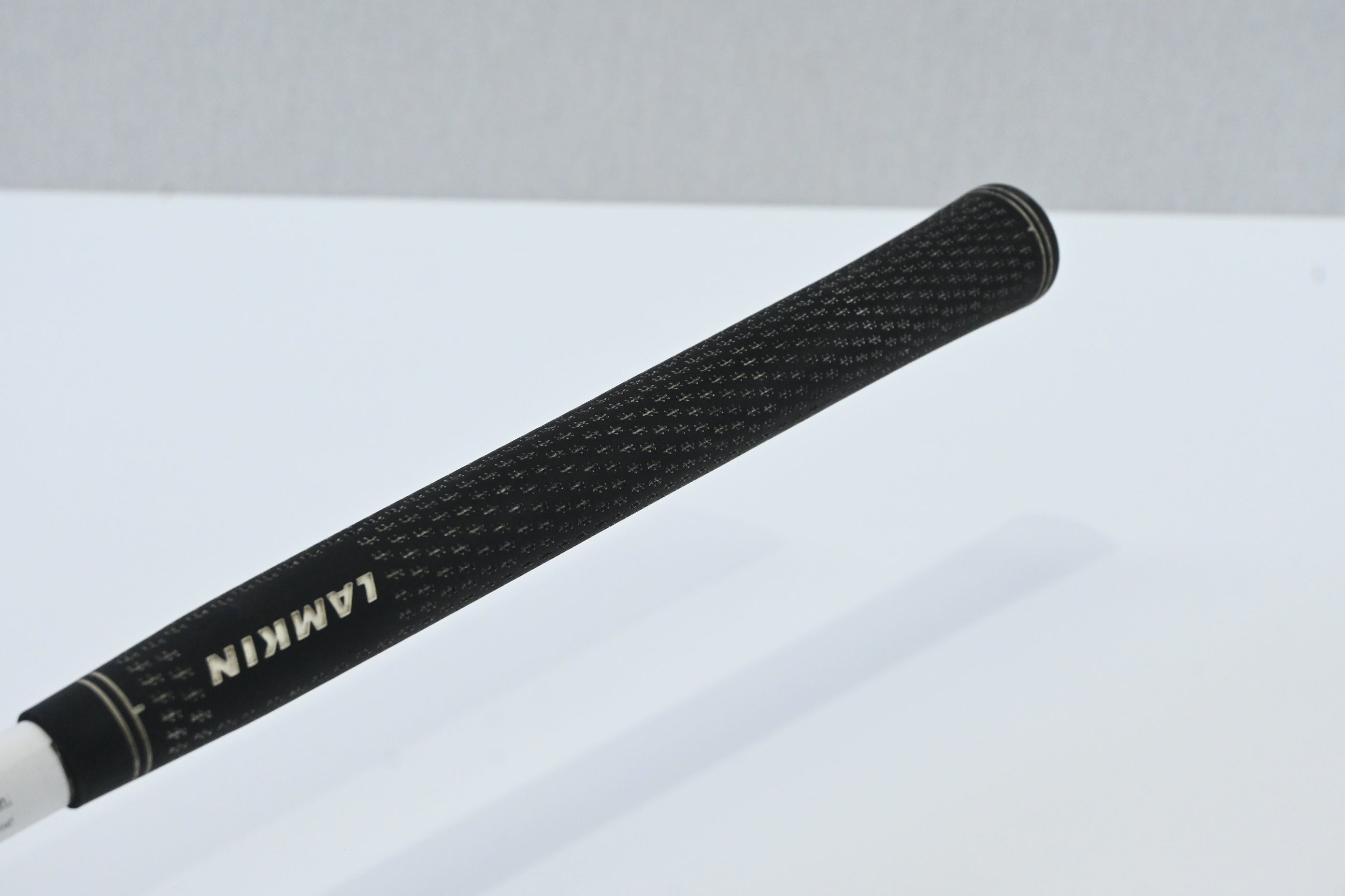 Wilson Staff D7 #7 Wood / 21 Degree / Regular Flex UST Helium 46 Shaft