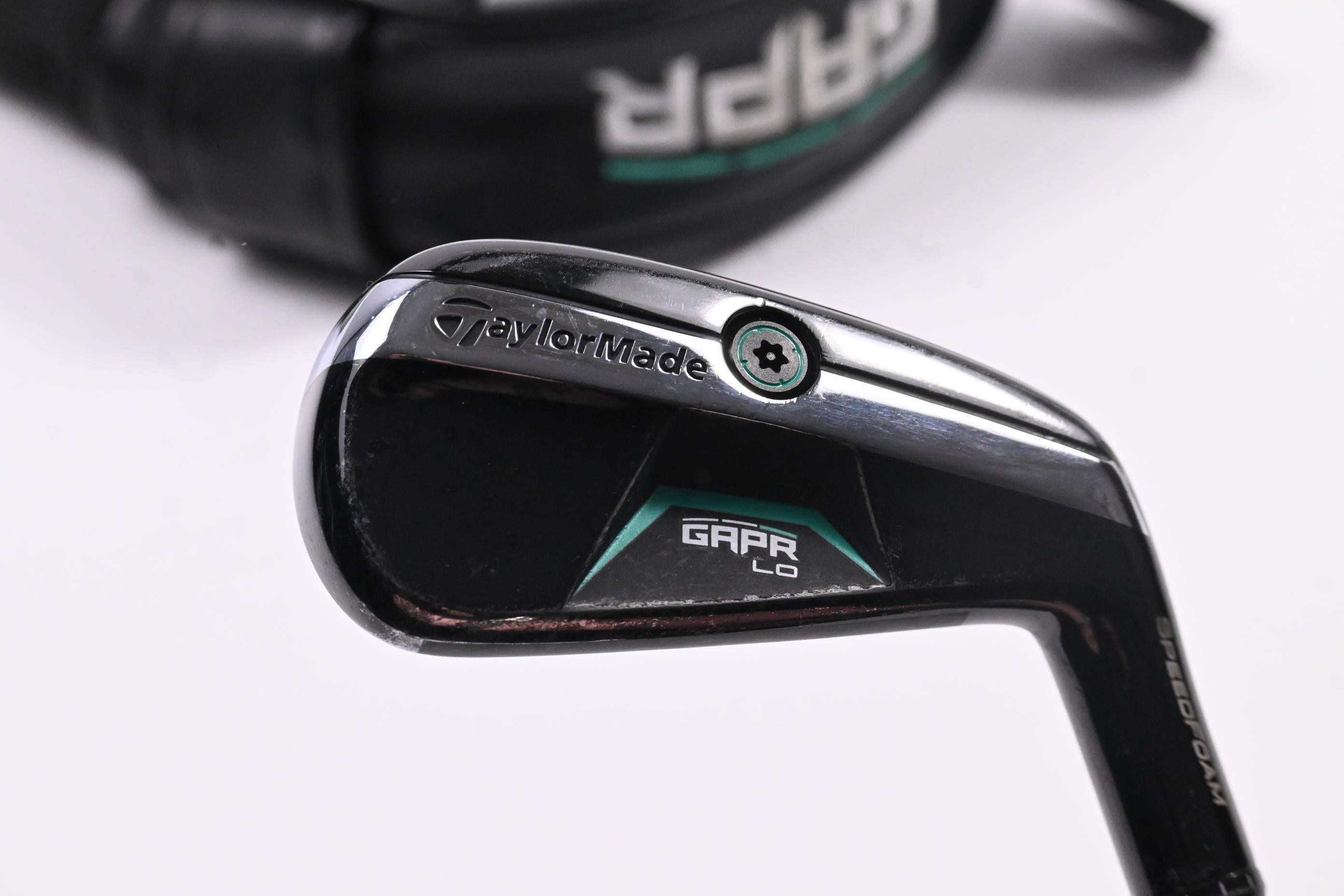 Taylormade GAPR Lo #4 Hybrid / 22 Degree / Regular Flex KBS 70 Shaft