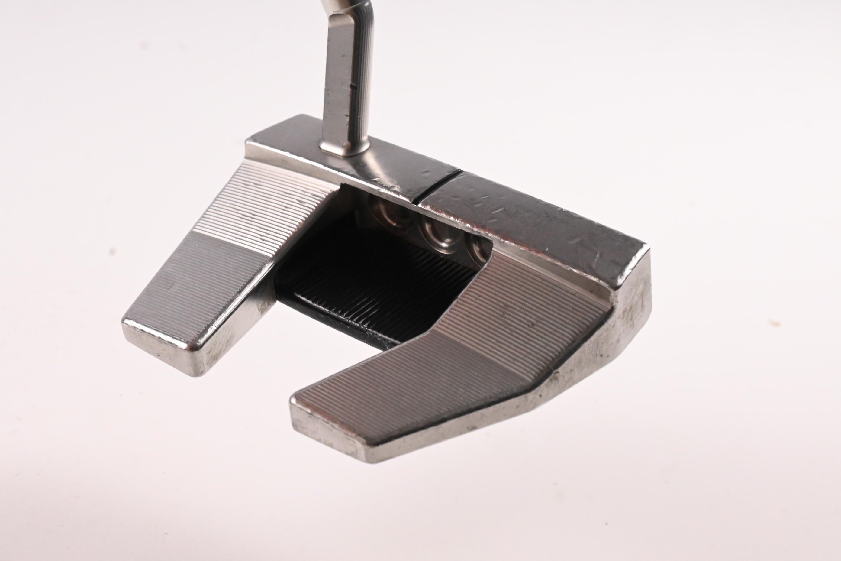 Scotty Cameron Phantom 5.5 X 2022 Putter / 34 Inch