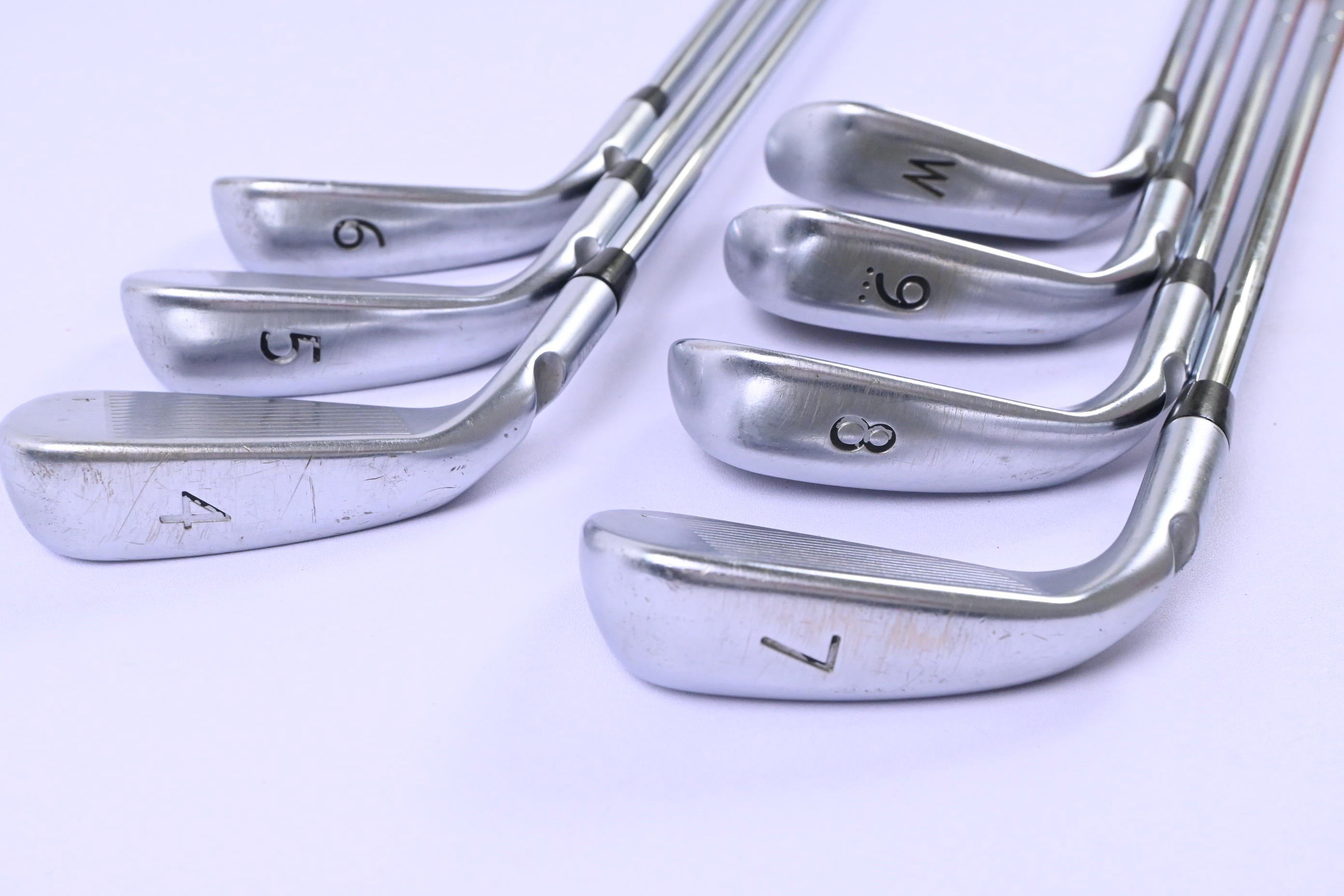 Ping G400 Irons / 4-PW / Red Dot / Regular Flex Ping AWT 2.0 Shafts