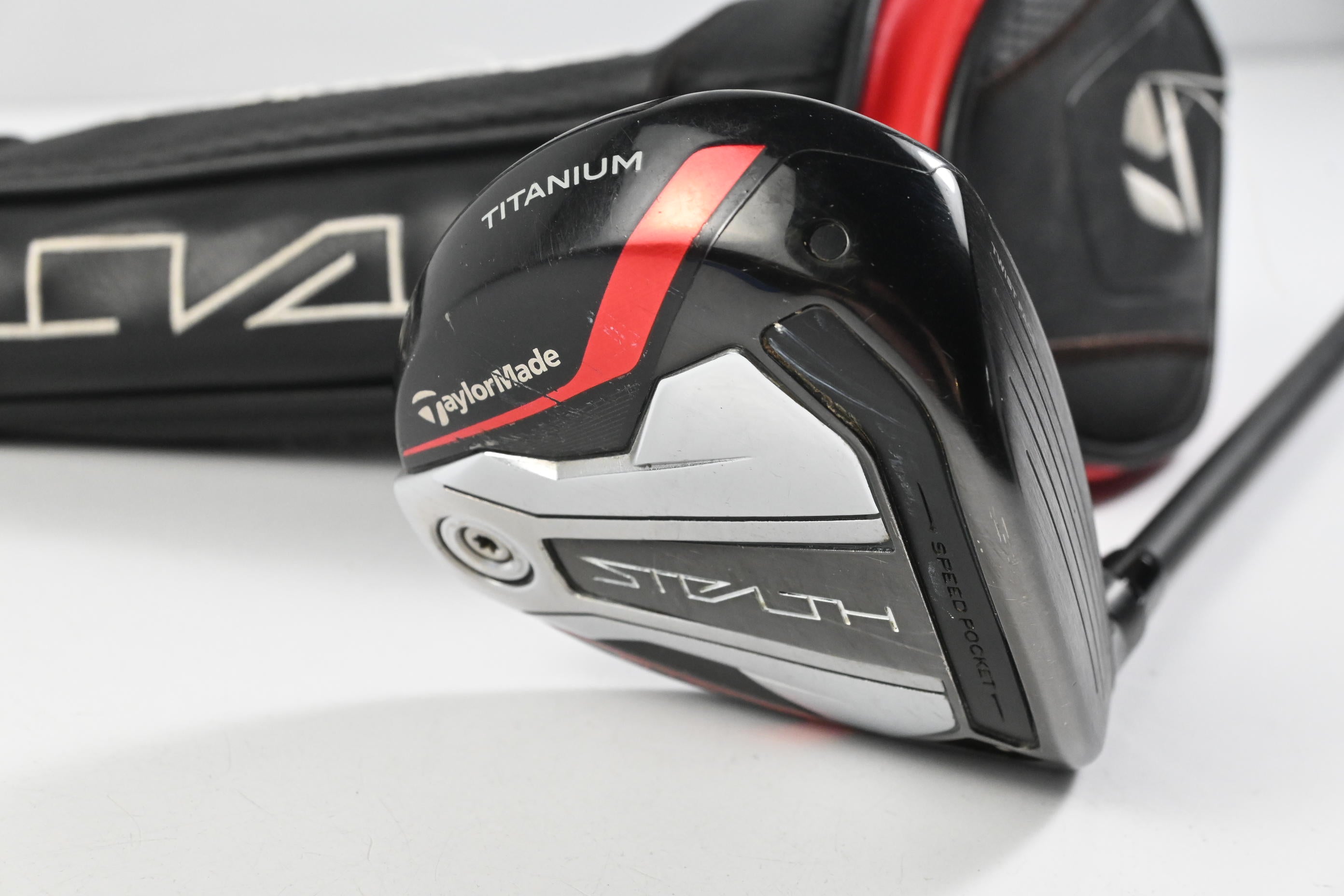 Taylormade Stealth Plus Rocket #3 Wood / 13.5 Degree / X-Flex Kai'li Dark Waves