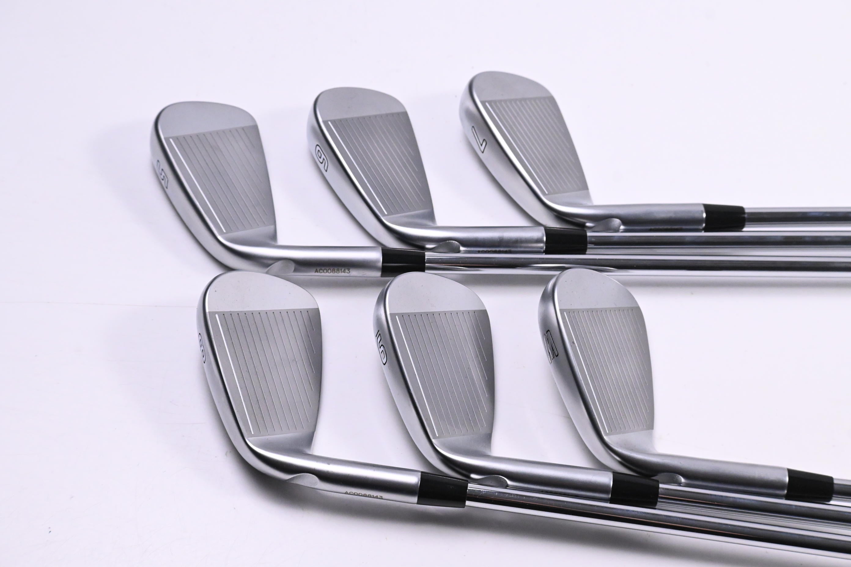 Ping i210 Irons / 5-PW / Blue Dot / Regular Flex Dynamic Gold Mid 100 R300