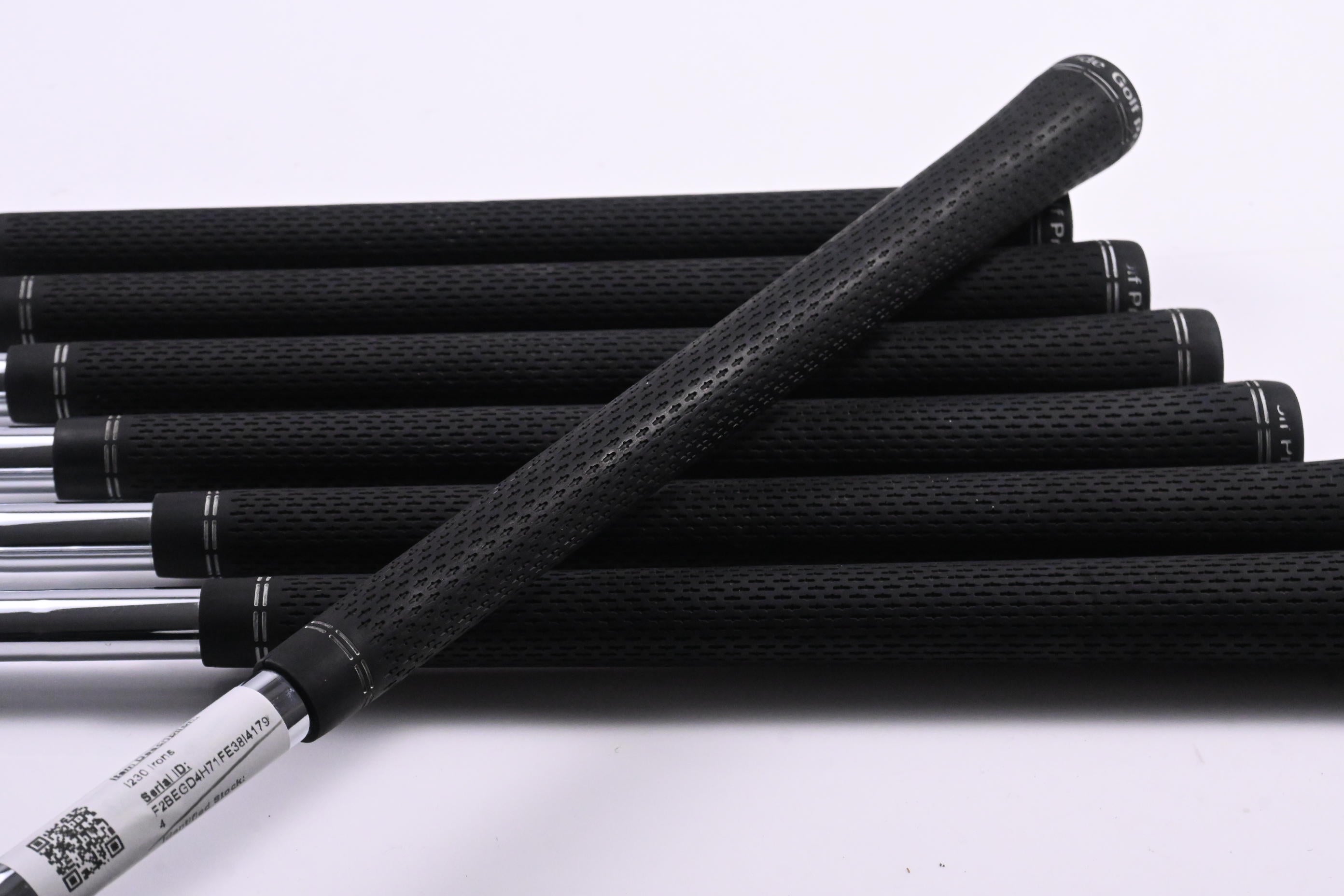 Left Hand Ping i230 Irons / 4-PW / Blue Dot / Stiff Flex N.S.Pro Modus³ Tour 105