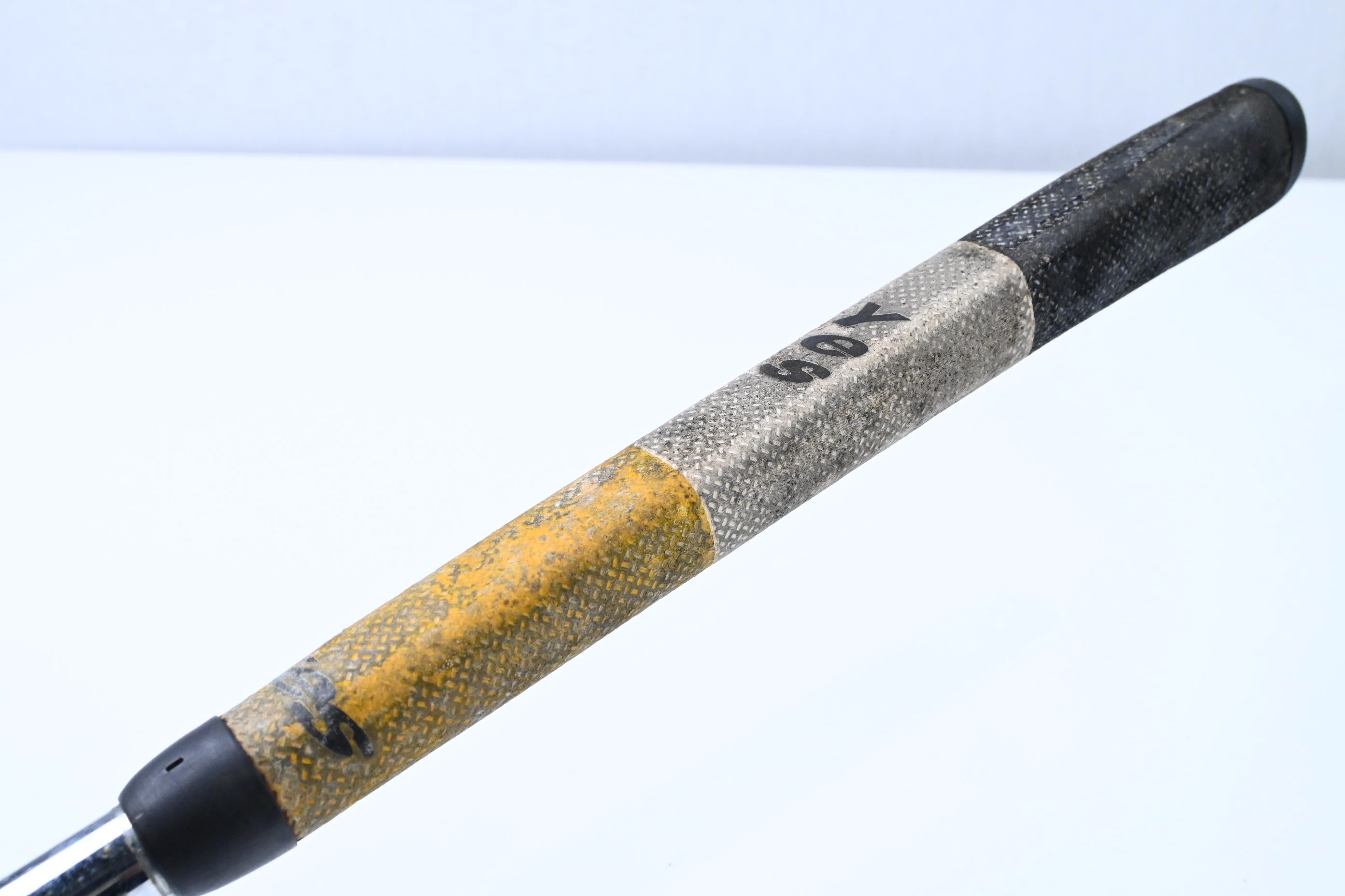 Yes! C-Groove Marilyn Putter / 34 Inch