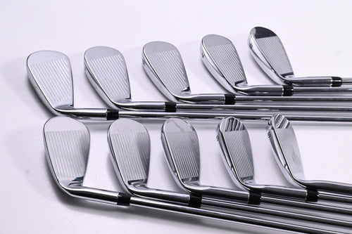 Callaway Elyte Irons / 5-PW+GW+AW+SW / Regular Flex Steel Shafts