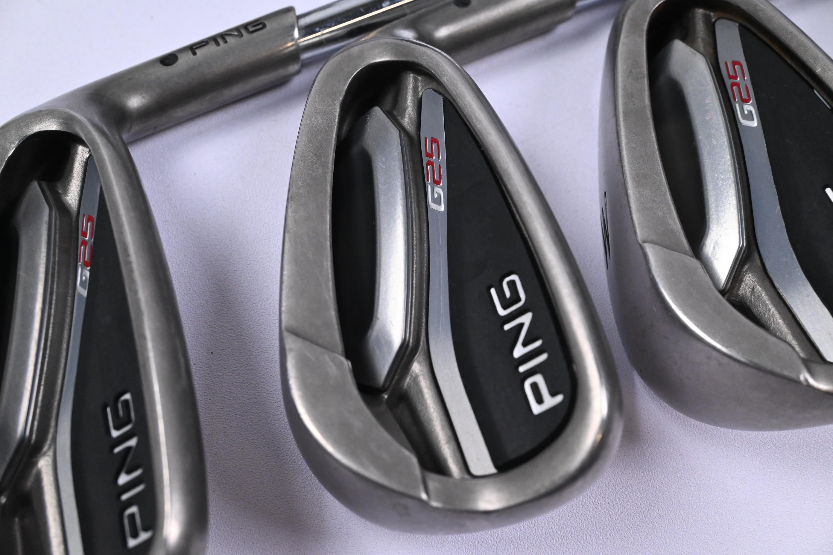Ping G25 Irons / 5-PW+SW / Black Dot / Regular Flex Ping CFS Shafts