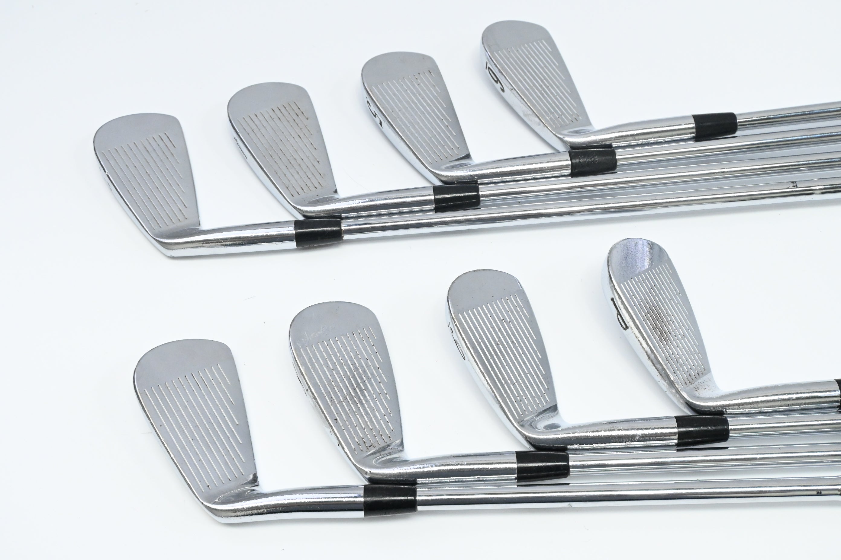 Titleist 690.MB Irons / 3-PW / Stiff Flex Dynamic Gold S300 Shafts