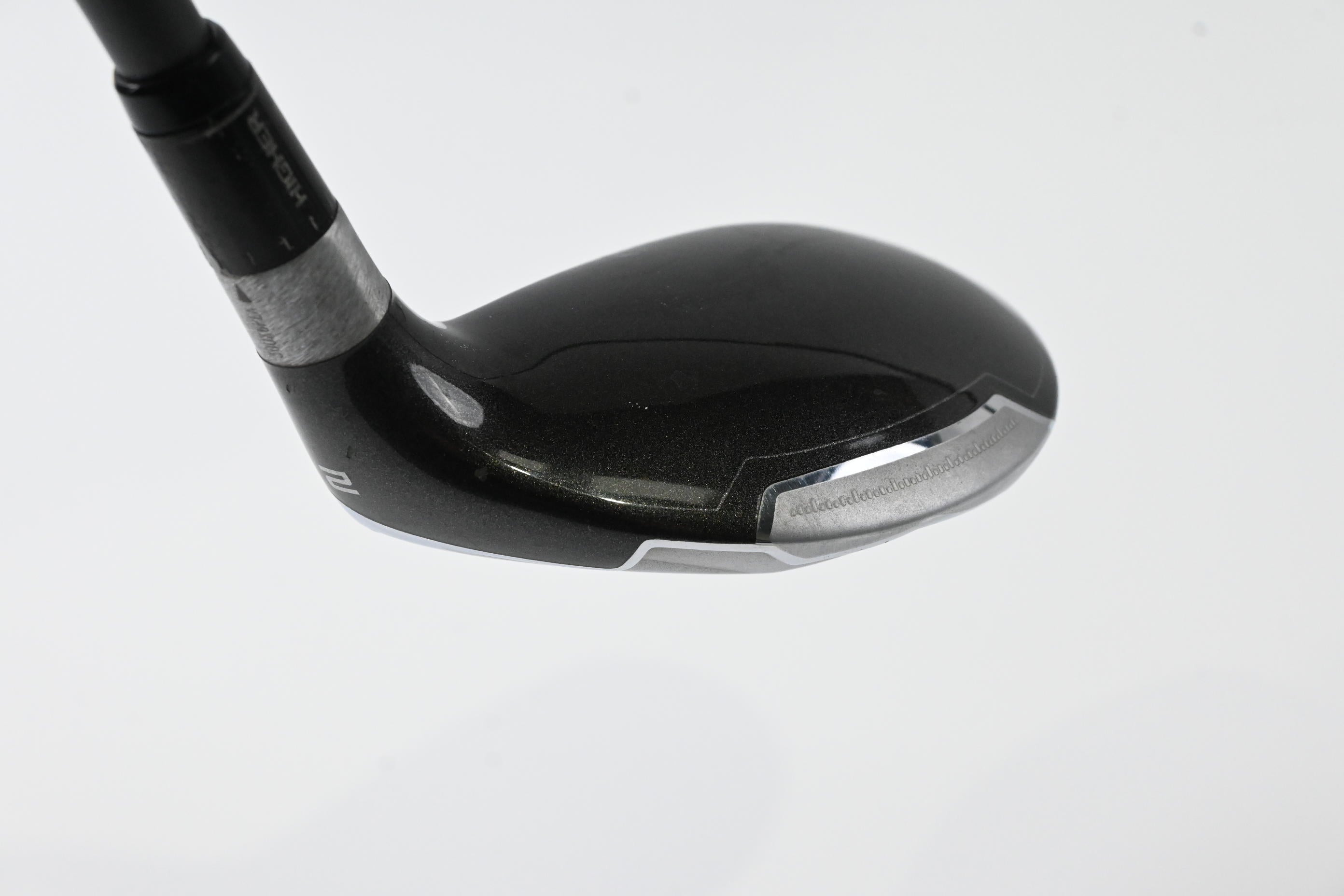 Taylormade SLDR #2 Hybrid / 17 Degree / Stiff Flex Fujikura Speeder 82 Shaft