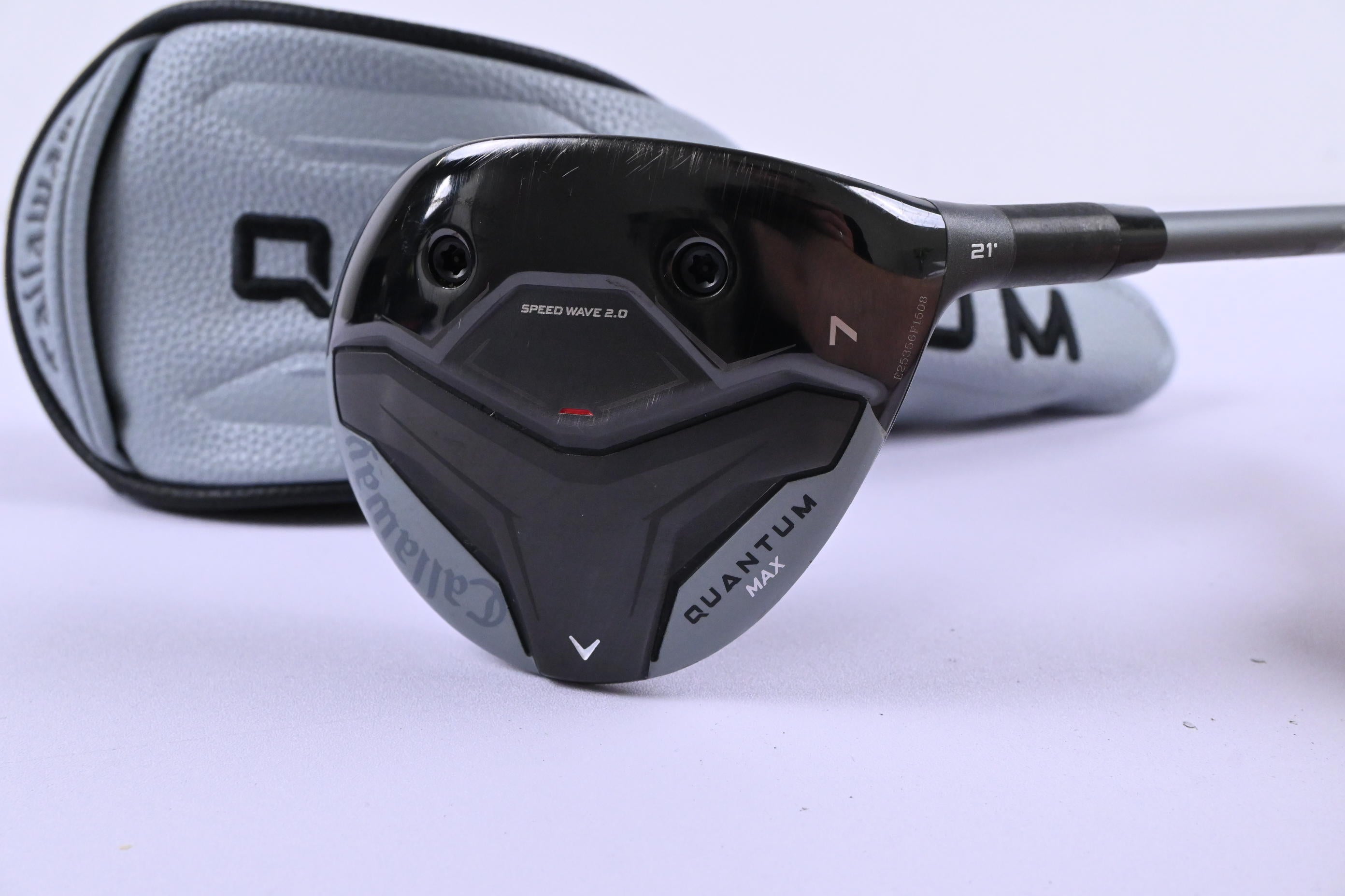 Callaway Quantum Max #7 Wood / 21 Degree / Regular Flex Denali Frost Silver 60