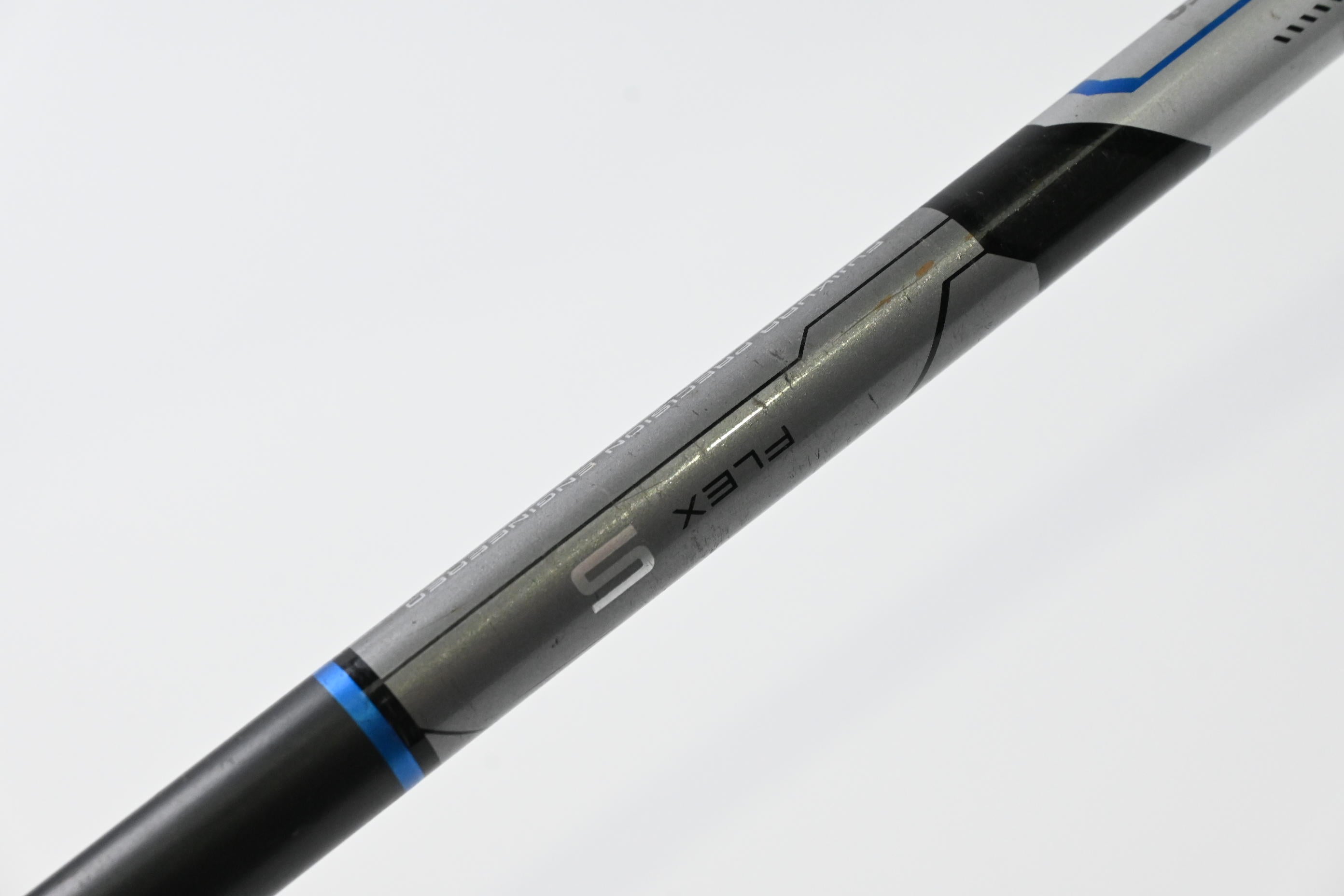 Taylormade SLDR #2 Hybrid / 17 Degree / Stiff Flex Fujikura Speeder 82 Shaft