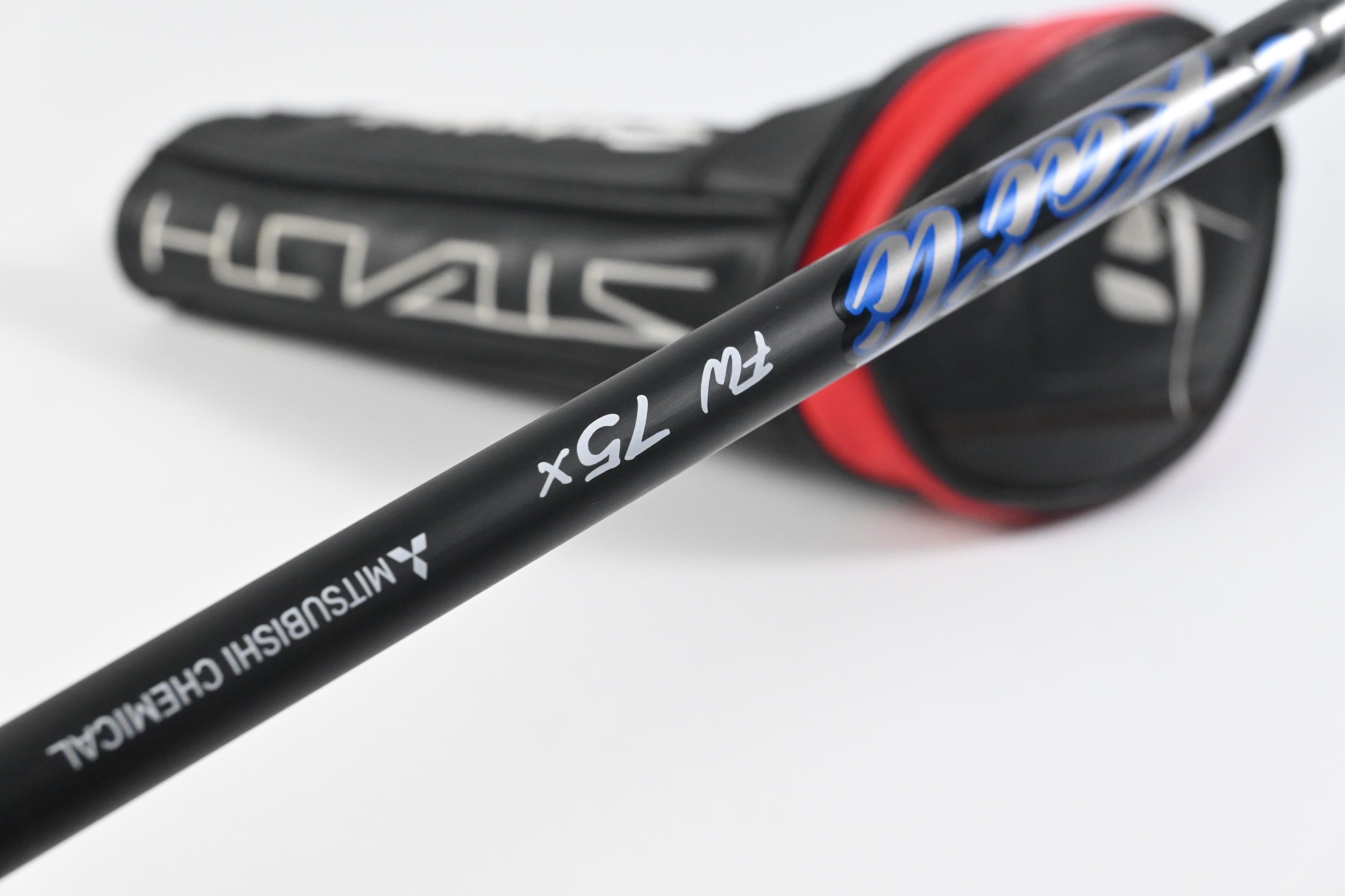 Taylormade Stealth Plus Rocket #3 Wood / 13.5 Degree / X-Flex Kai'li Dark Waves