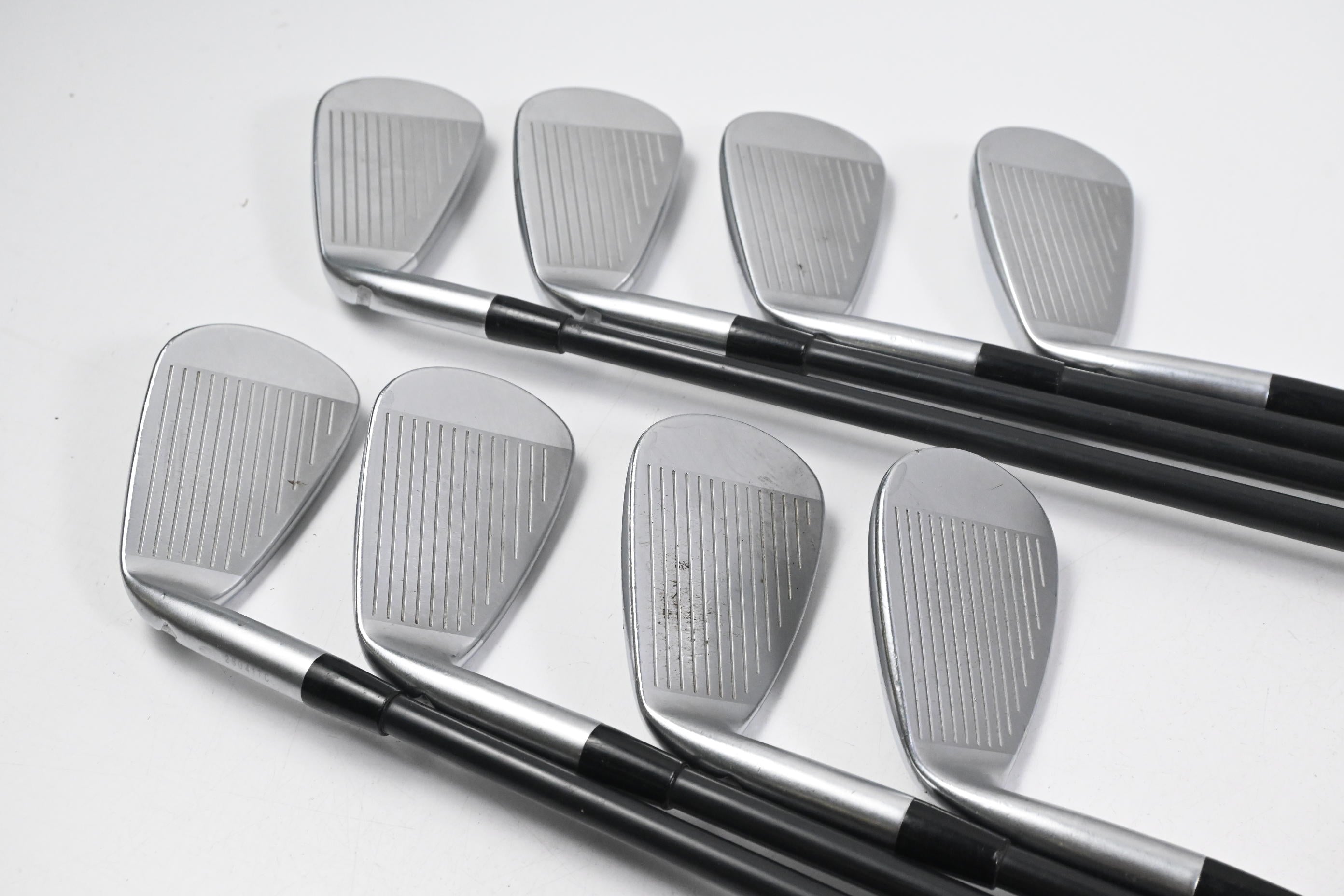 Mizuno JPX 900 Hot Metal Irons / 4-PW+GW / Regular Flex Project X LZ 70 Shafts
