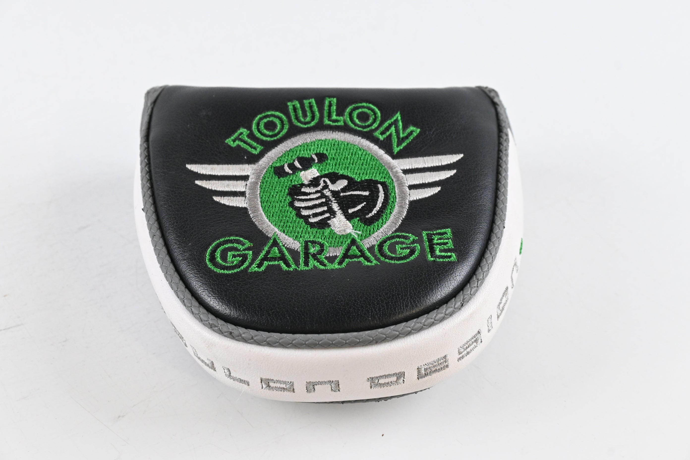 Odyssey Toulon Garage Las Vegas 2022 Putter / 33 Inch