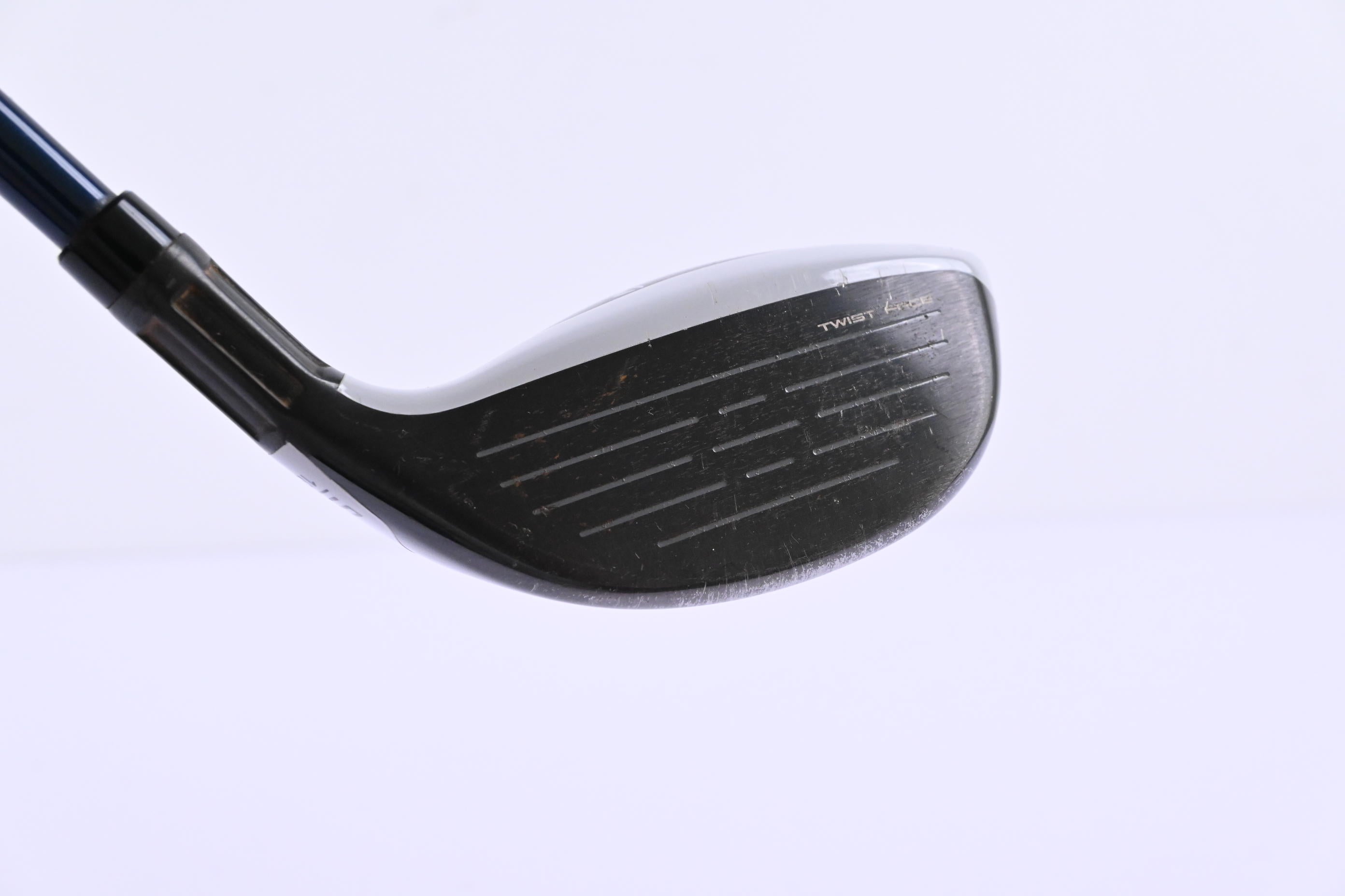 Taylormade SIM2 Max #5 Wood / 18 Degree / Regular Flex Fujikura Ventus FW Blue 5
