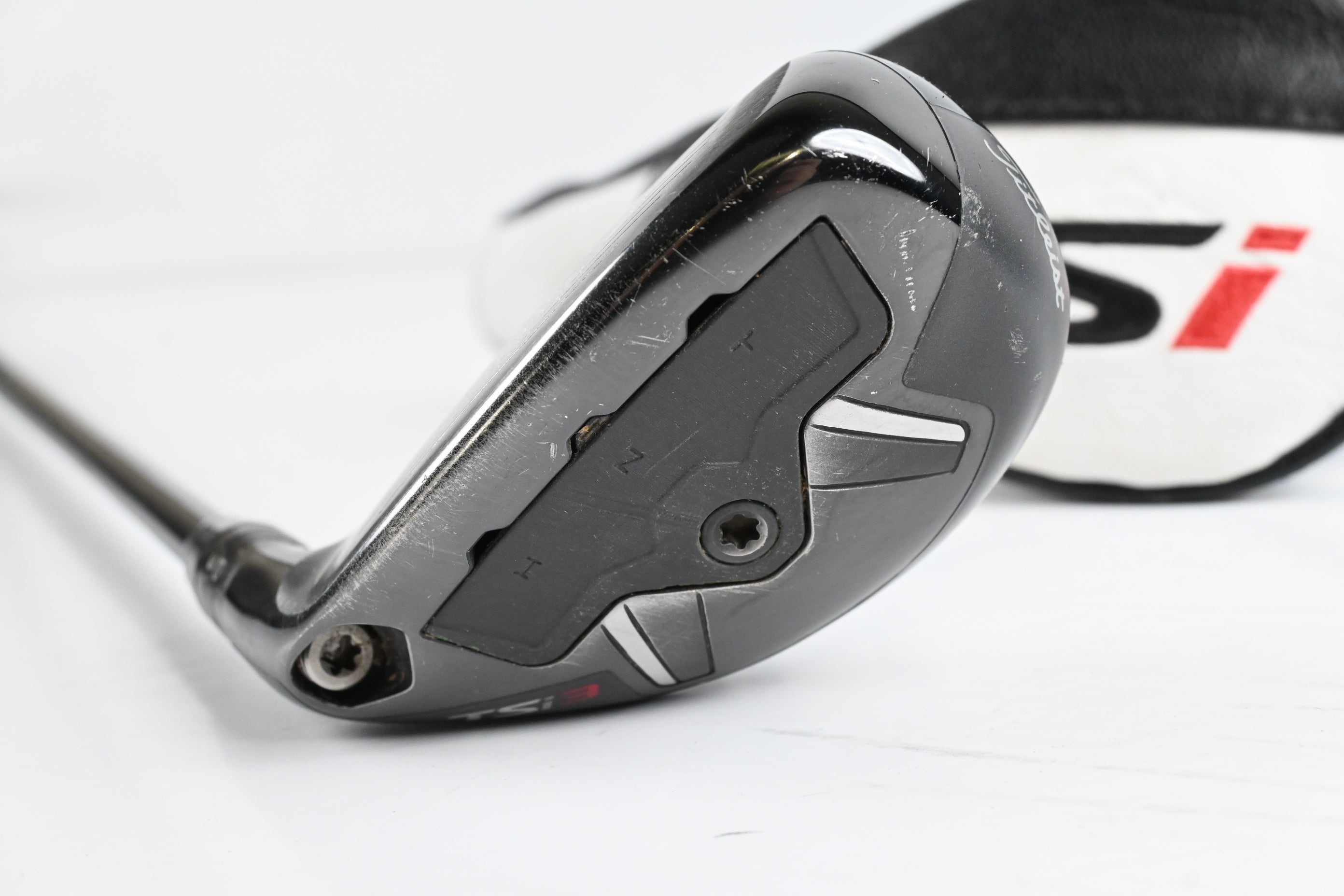 Left Hand Titleist TSi3 #2 Hybrid / 18 Degree / X-Flex HZRDUS Smoke Black RDX 90