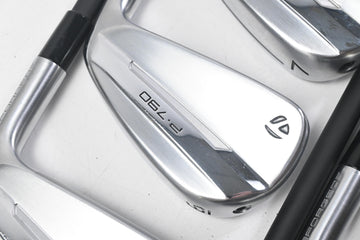 Taylormade P790 2025 Irons / 5-PW+GW / Regular Flex KBS Reax 65 Shafts