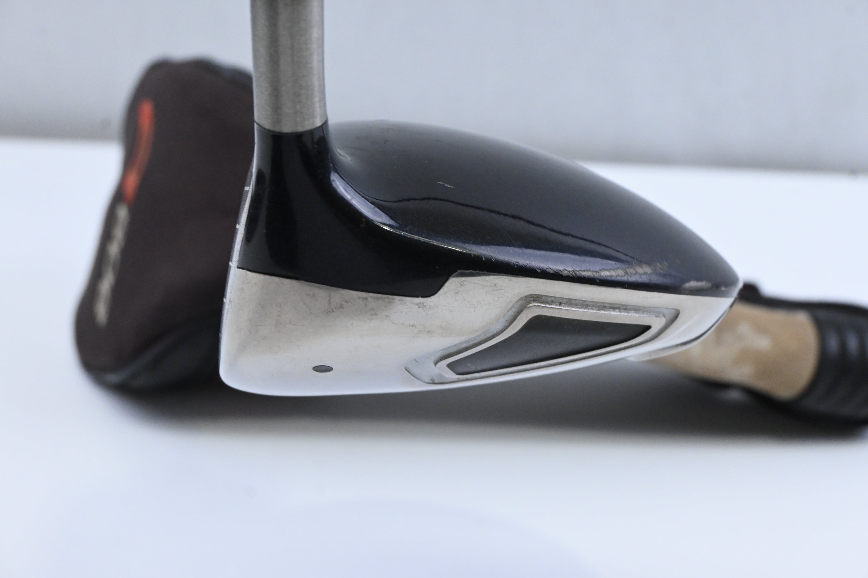 Titleist 909 D2 Driver / 10.5 Degree / Regular Flex Diamana 65 Shaft