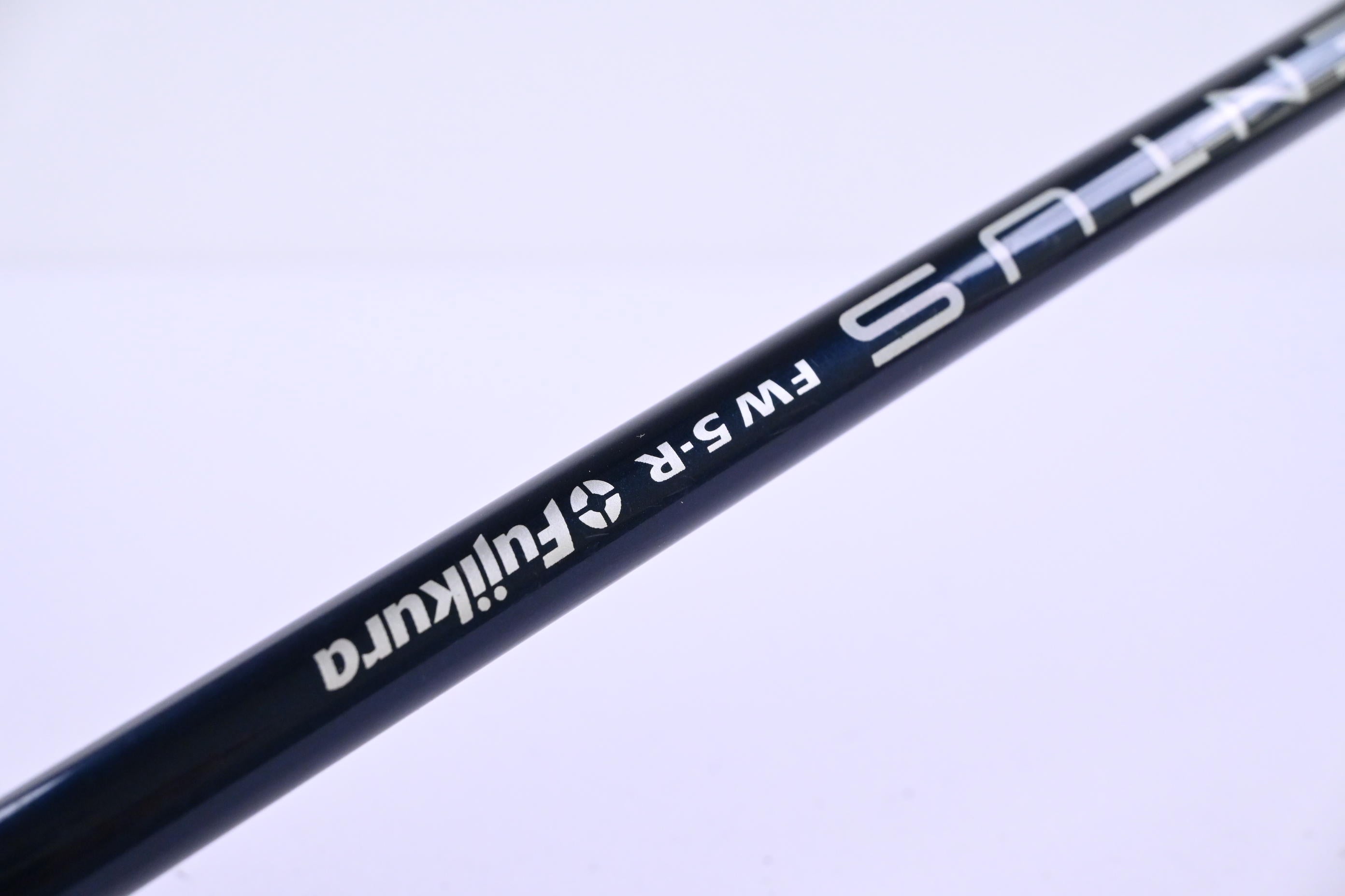 Taylormade SIM2 Max #5 Wood / 18 Degree / Regular Flex Fujikura Ventus FW Blue 5